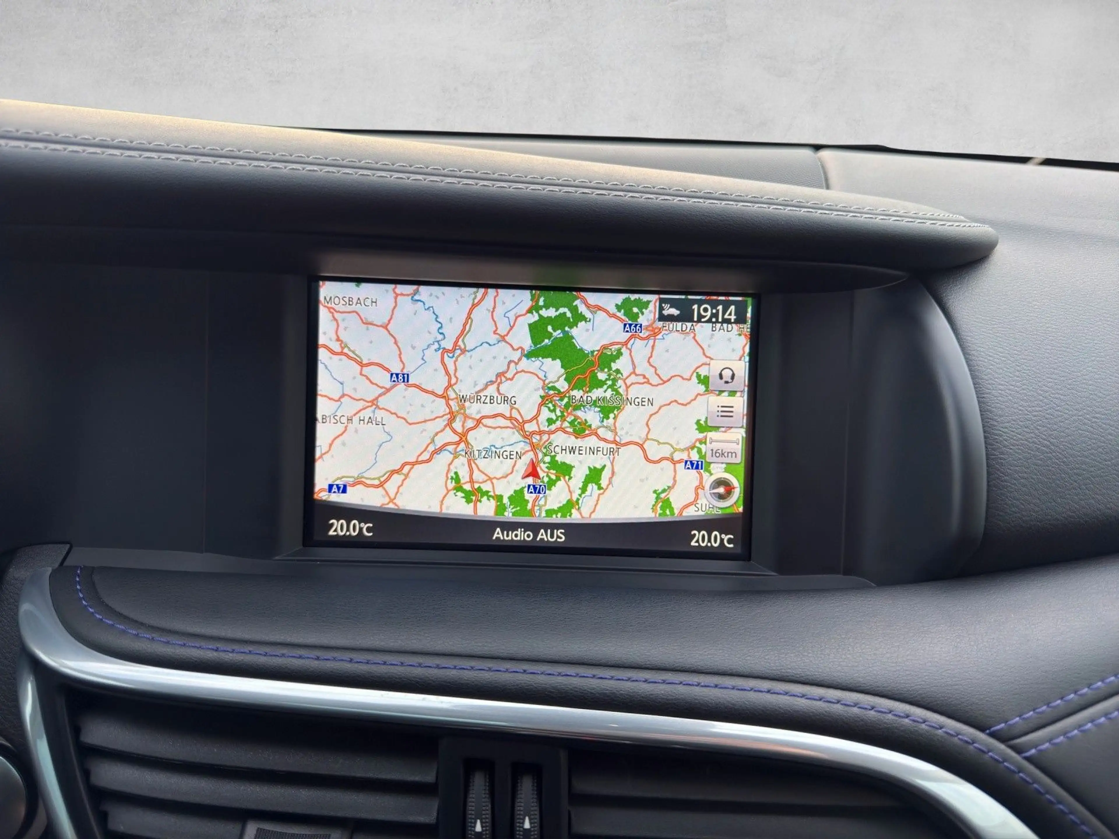 Infiniti Q30 1.6 16V Luxe Tech|Panorama|Kamera|BOSE|DAB — photo 22