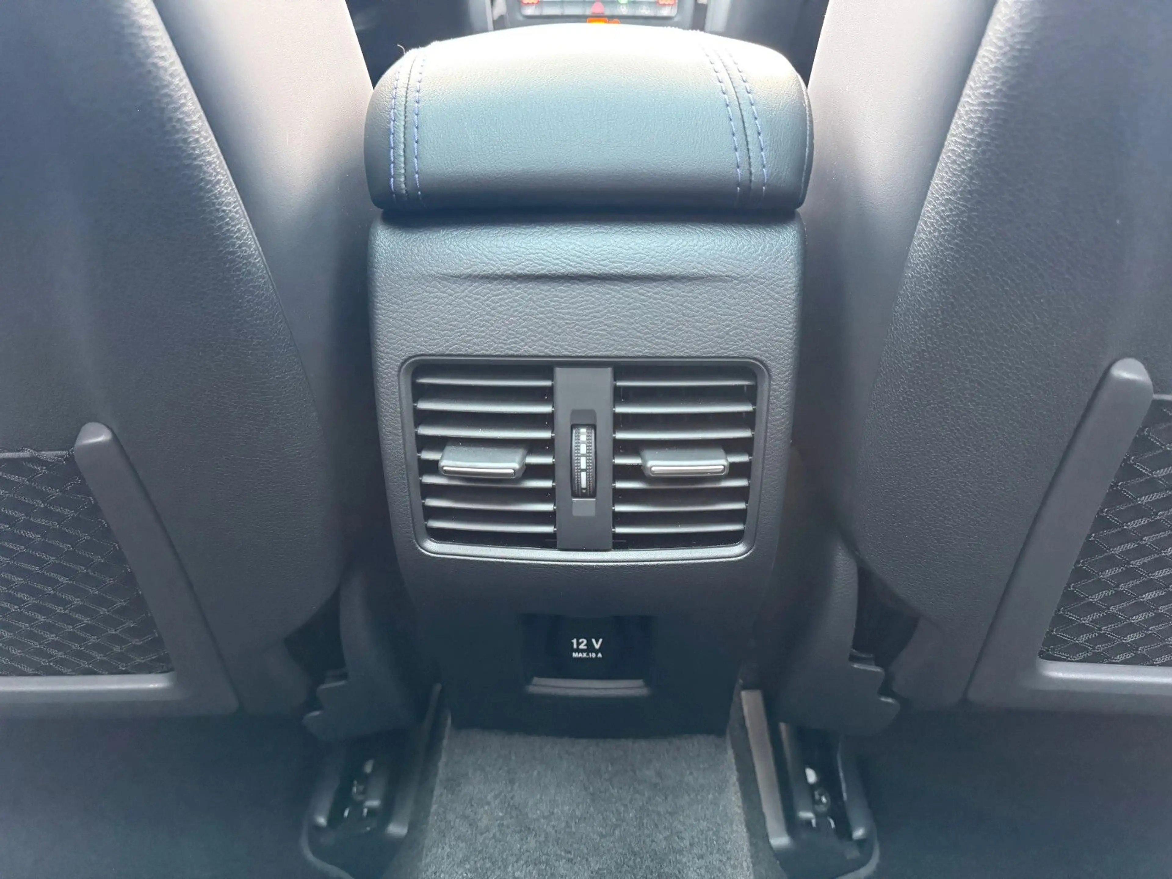 Infiniti Q30 1.6 16V Luxe Tech|Panorama|Kamera|BOSE|DAB — photo 31