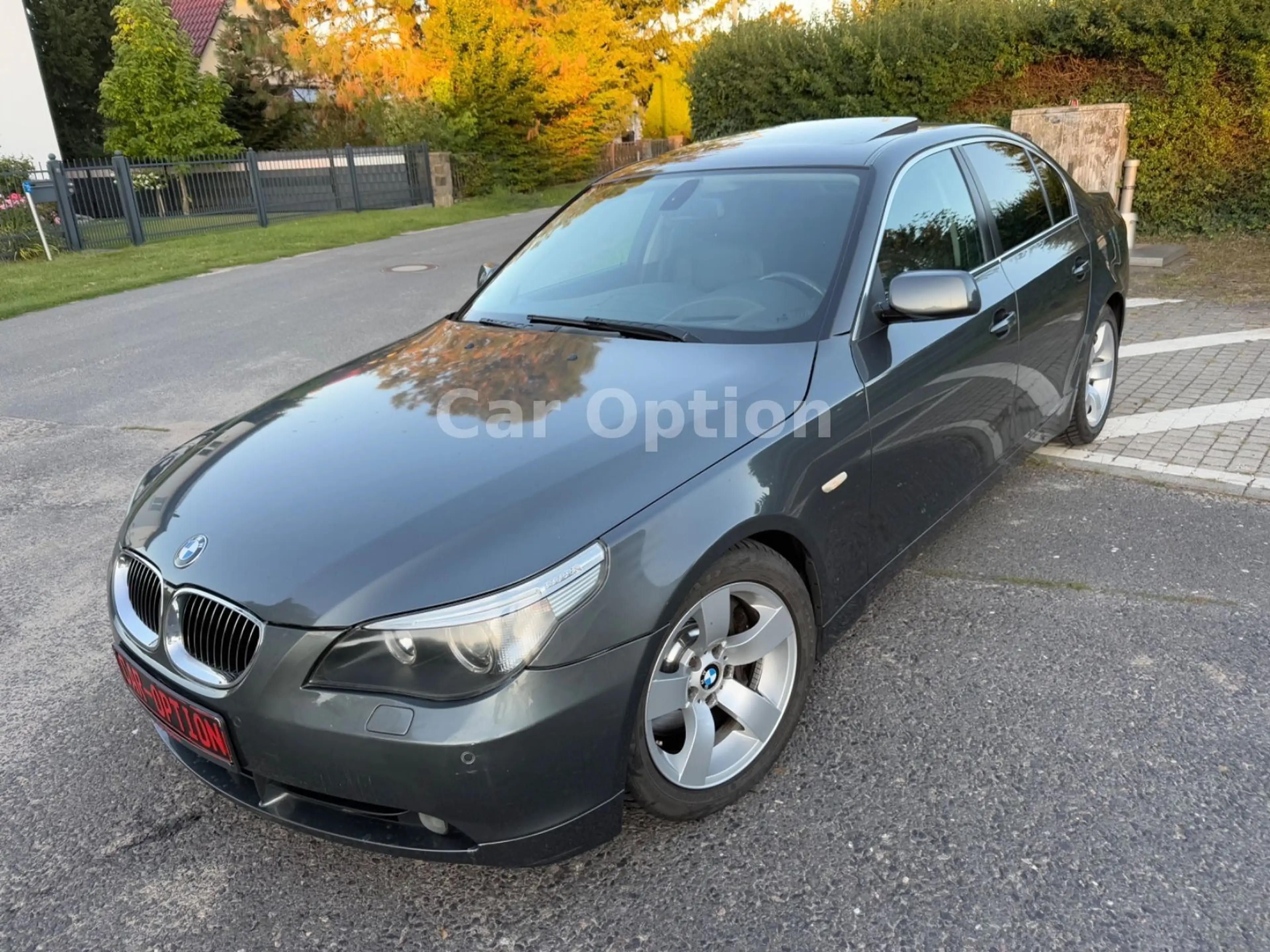 BMW 545 i A/2:Besitz/Komfortsitze//Head-Up/Glasdach