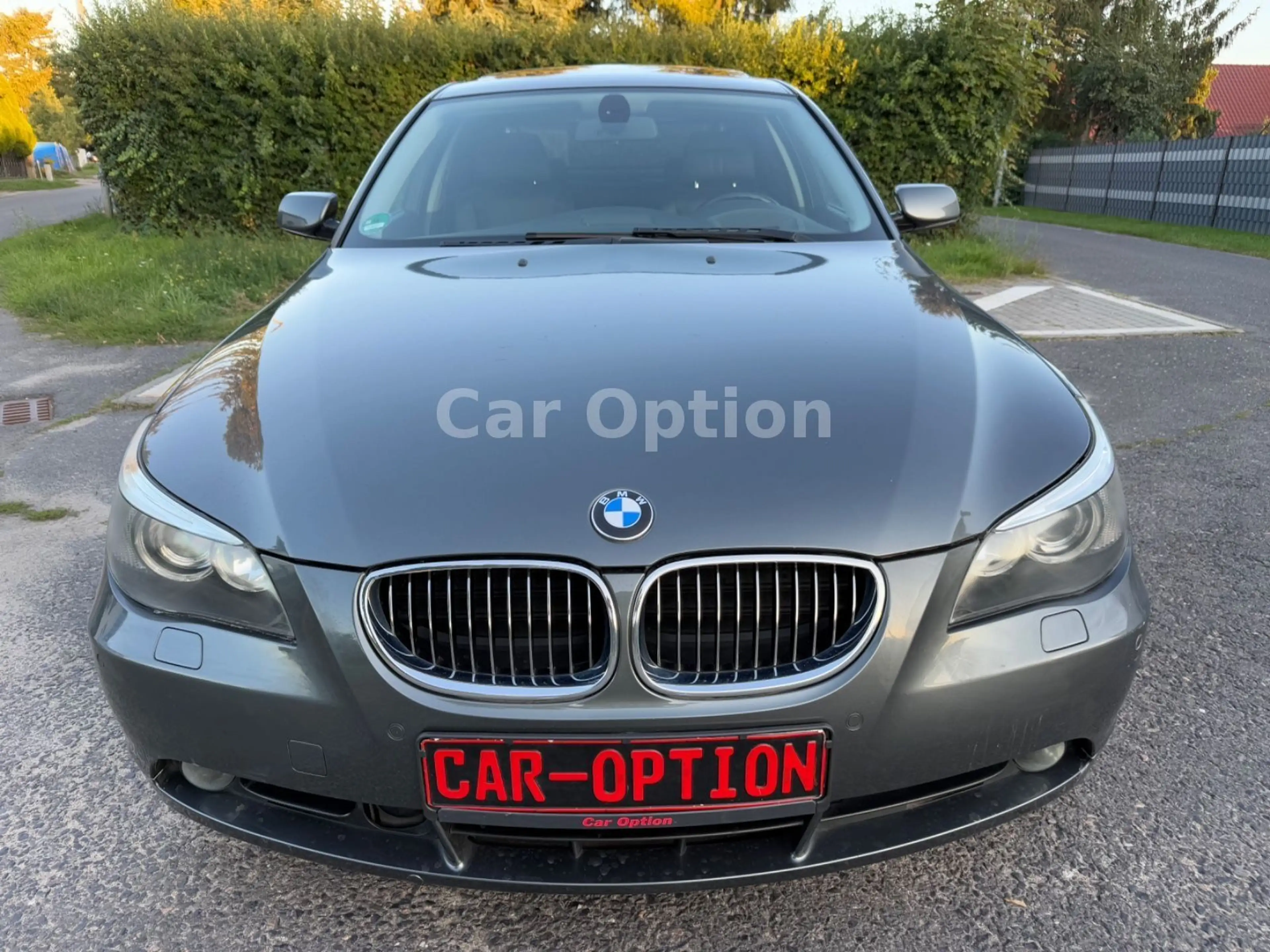 BMW 545 i A/2:Besitz/Komfortsitze//Head-Up/Glasdach — photo 8