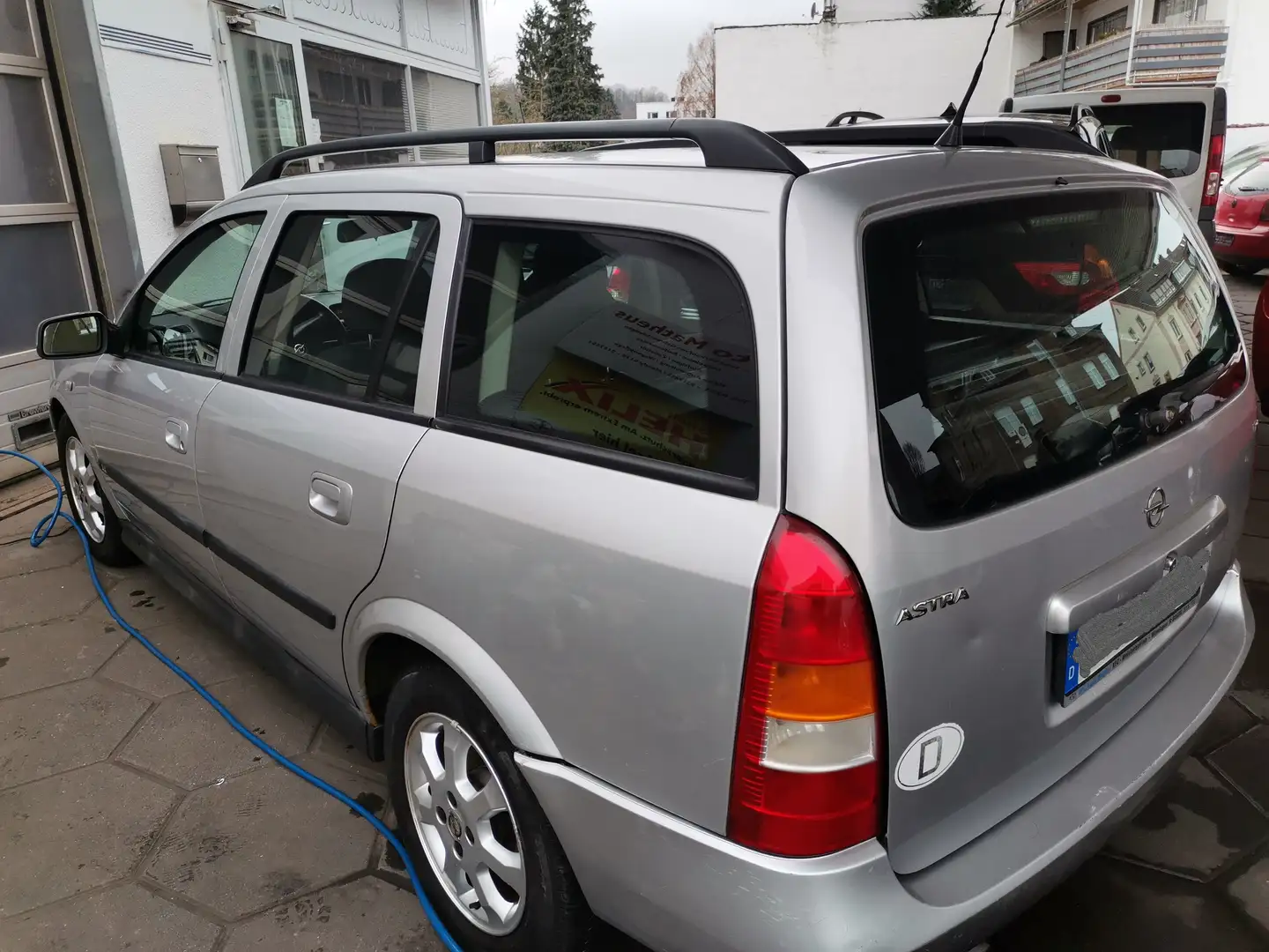 Opel Astra Basis Kombi Silber - 2