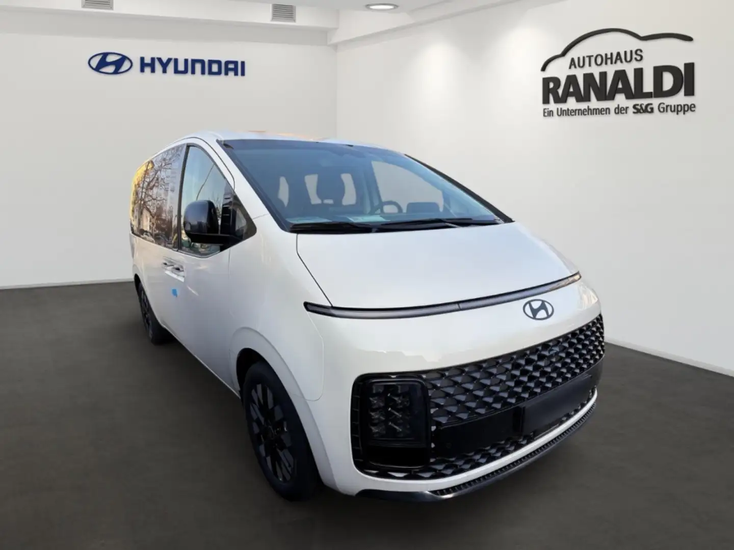 Hyundai STARIA 1.6T-GDi HEV A/T Signature+7Sitzer+Panodach Blanc - 2