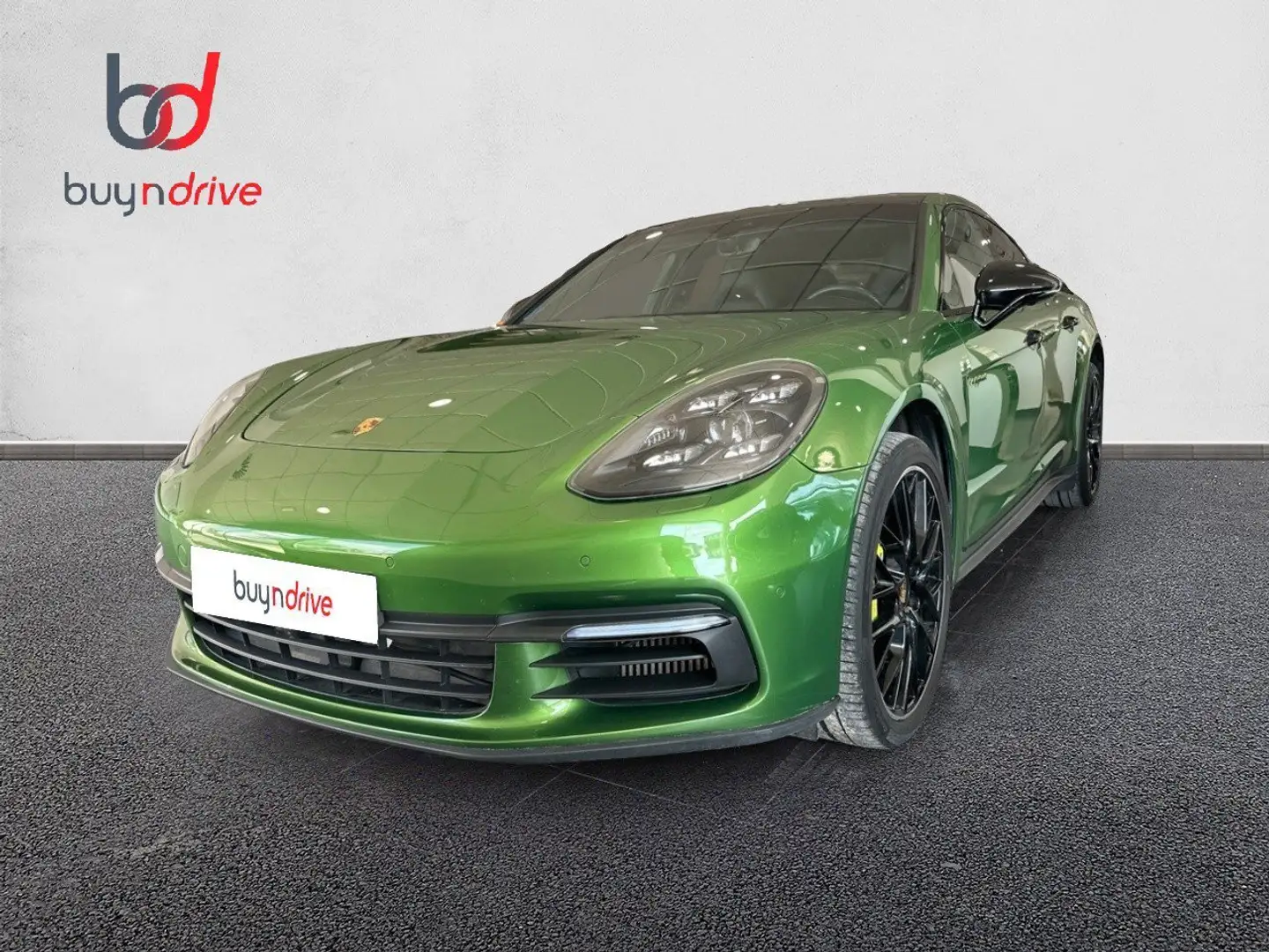 Porsche Panamera 4 E-Hybrid Verde - 1