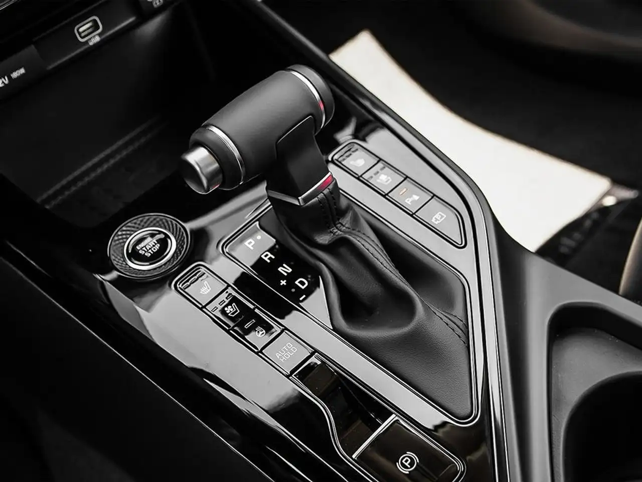 Kia Niro снимка Kia Niro