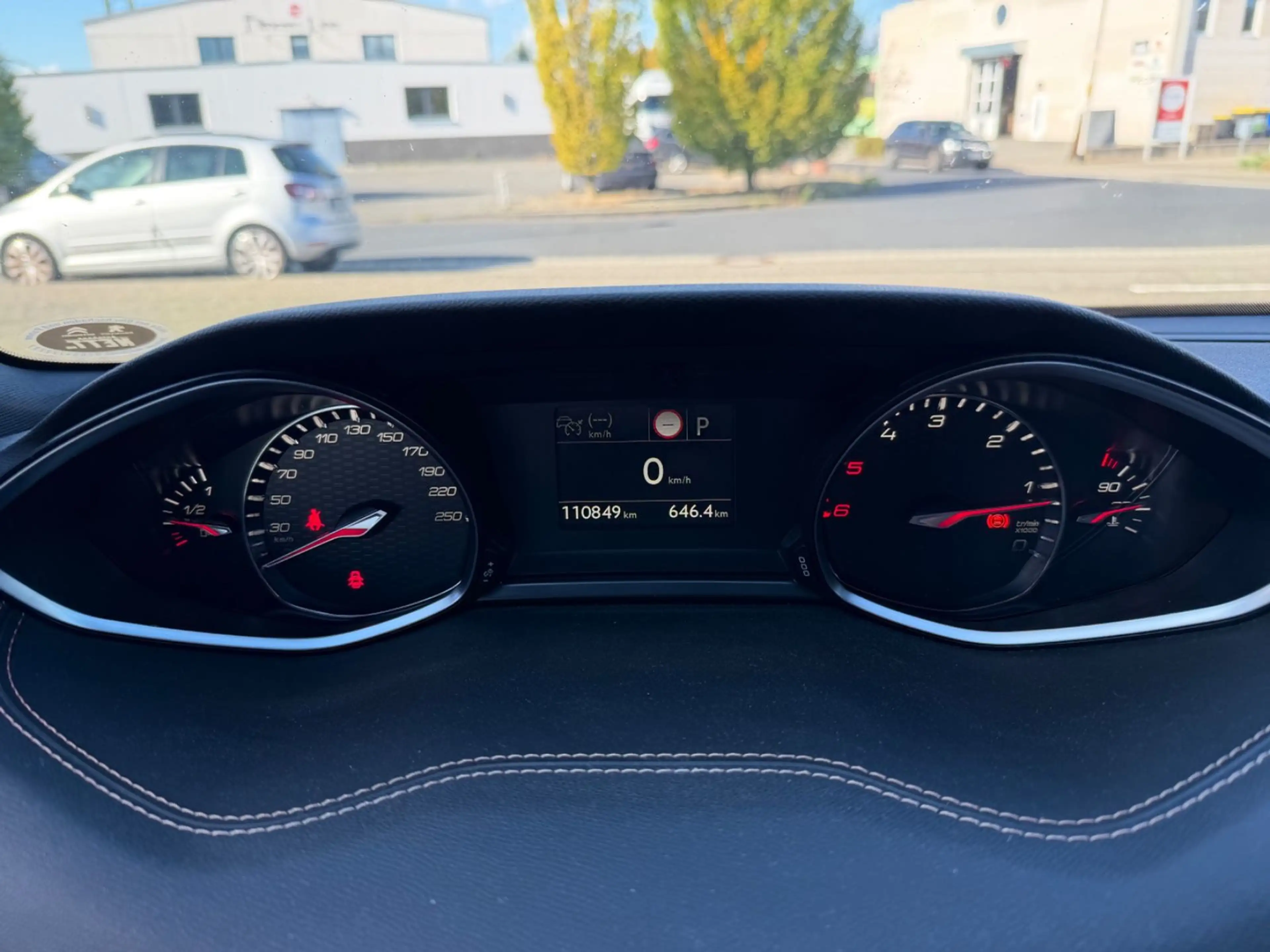 Peugeot 308 SW GT — photo 14