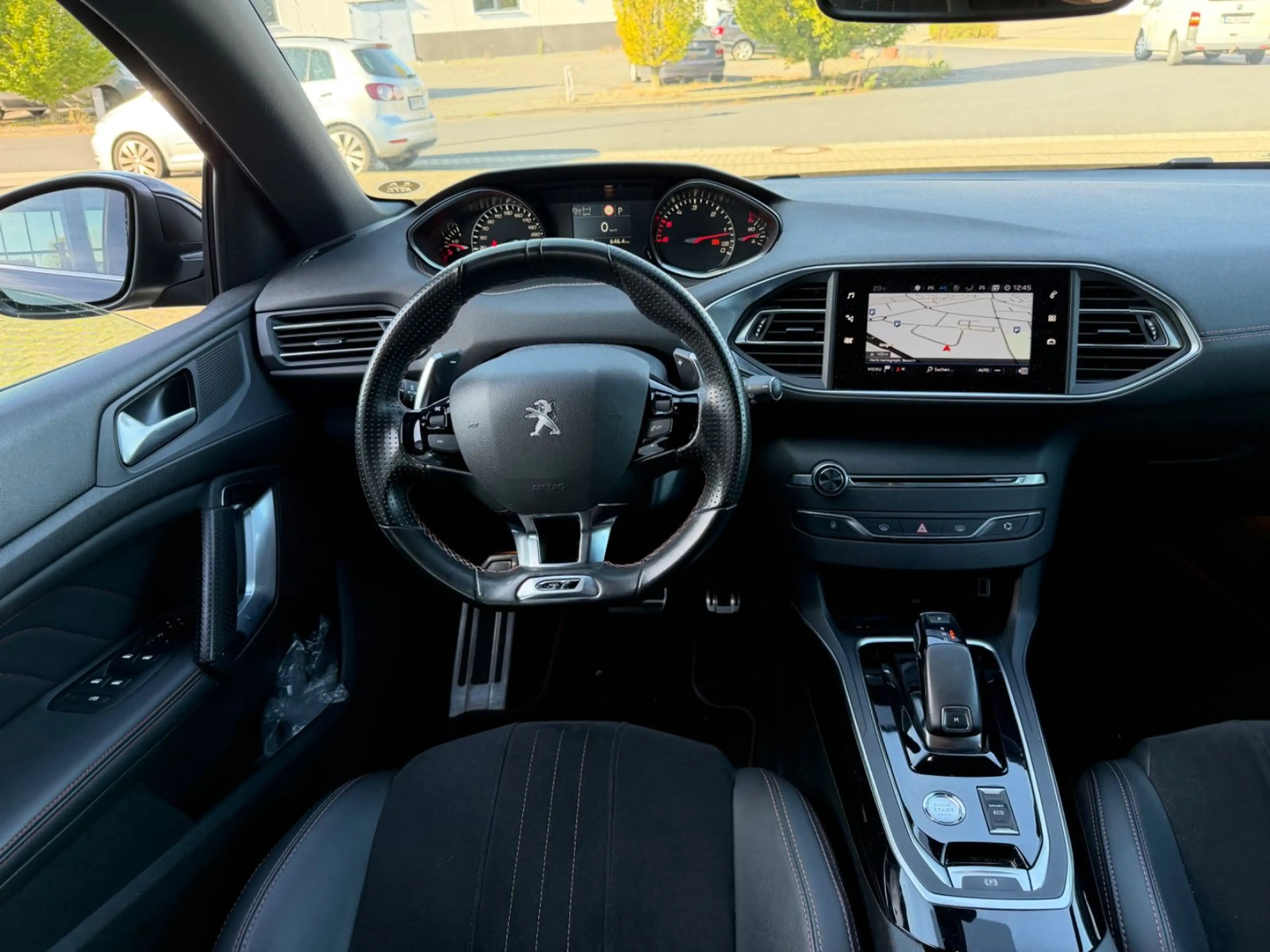 Peugeot 308 SW GT — photo 10