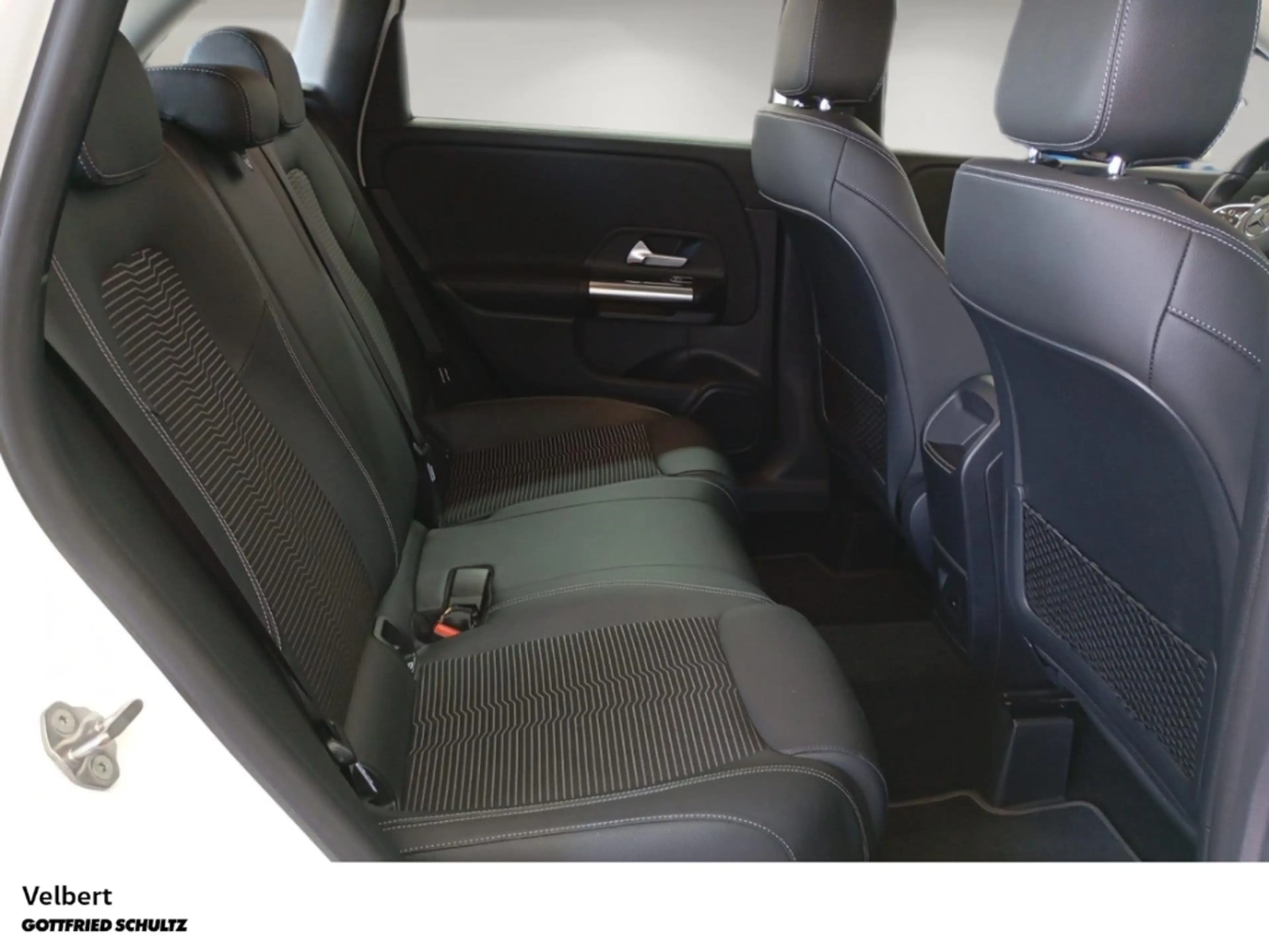 Mercedes-Benz B 200 Mercedes Benz Automatik — photo 6