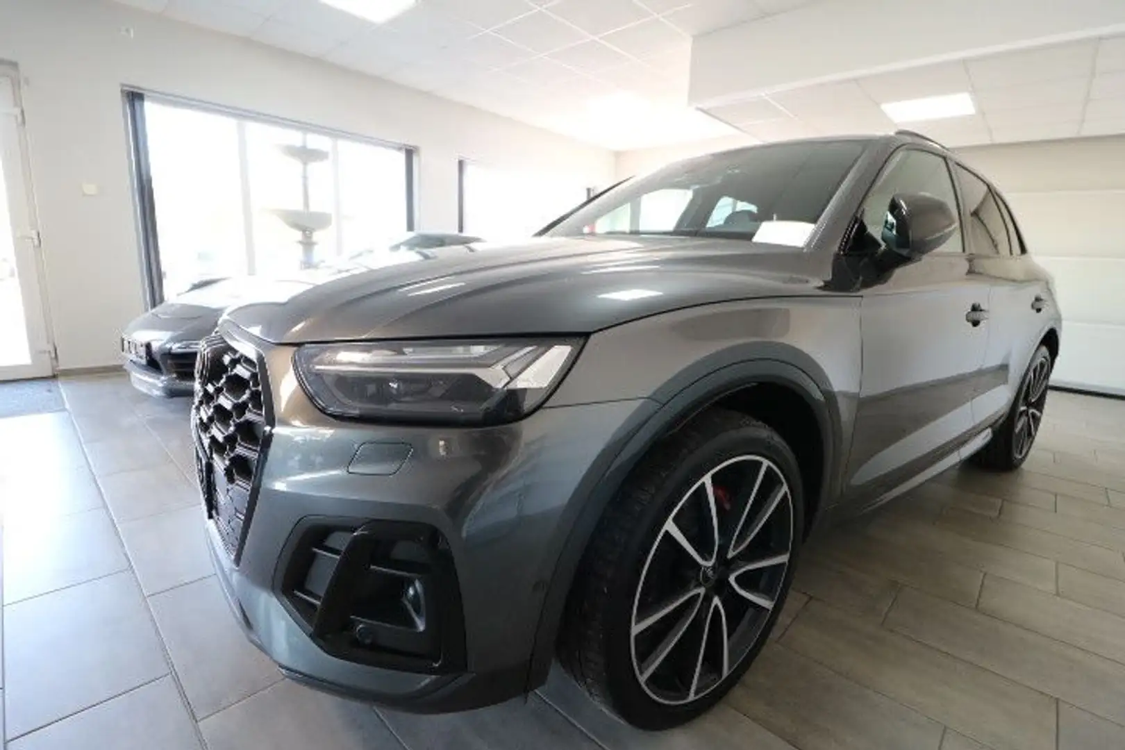 Audi Q5 50 TDI quattro S line Neuwagengarantie Grau - 2