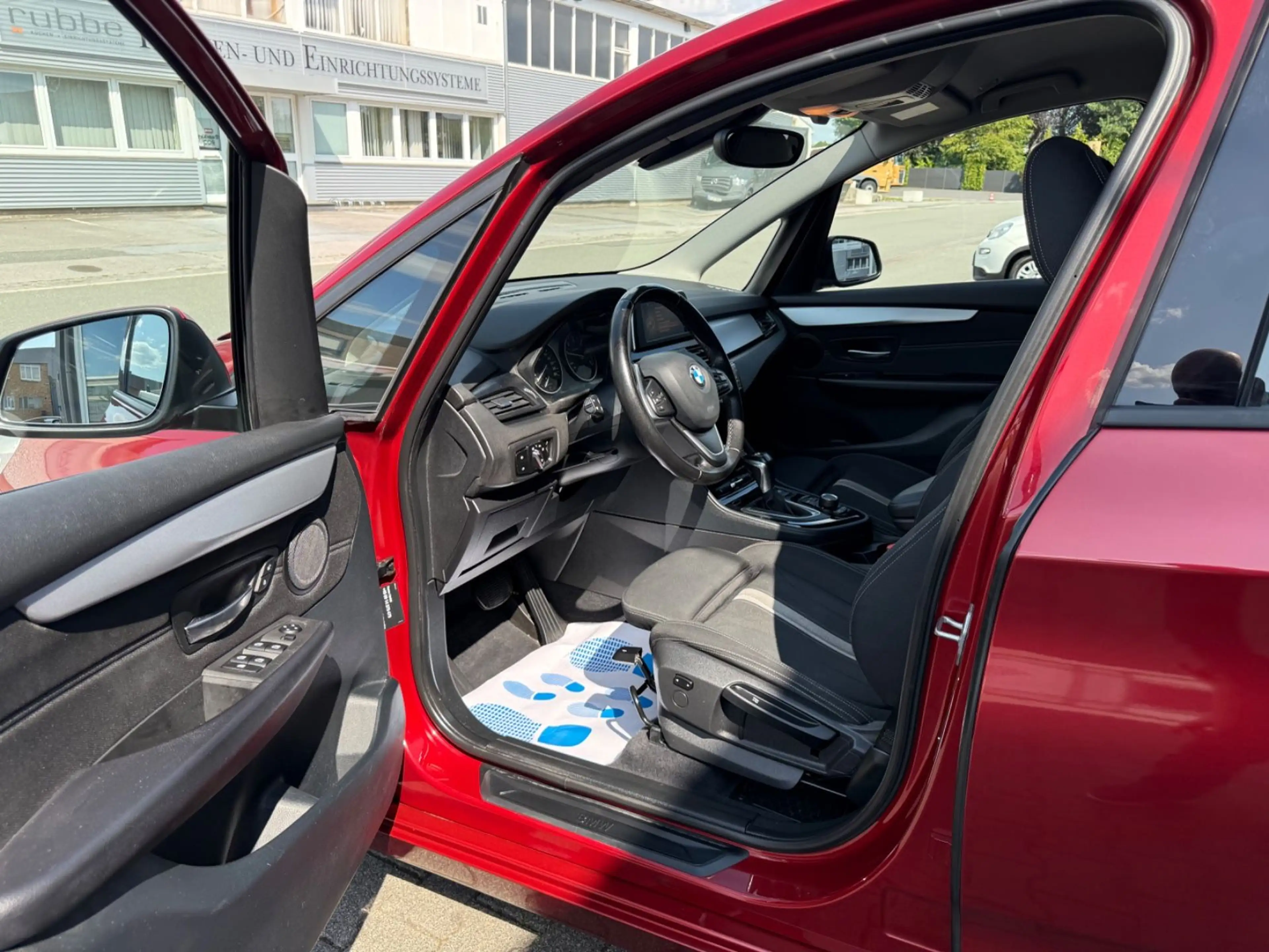 BMW 216 d Gran Tourer Advantage*Scheckheft bei BMW — photo 9