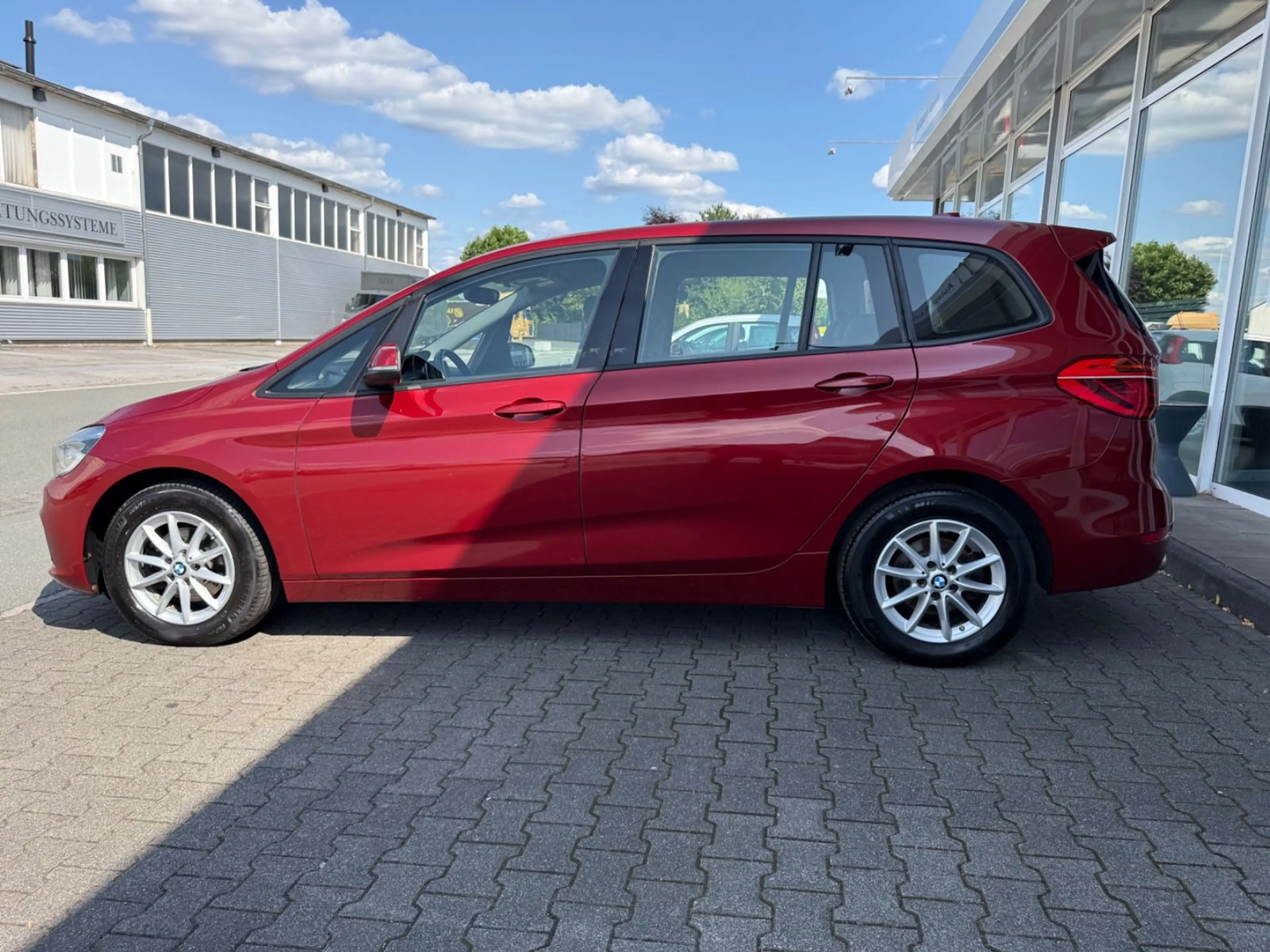 BMW 216 d Gran Tourer Advantage*Scheckheft bei BMW — photo 4