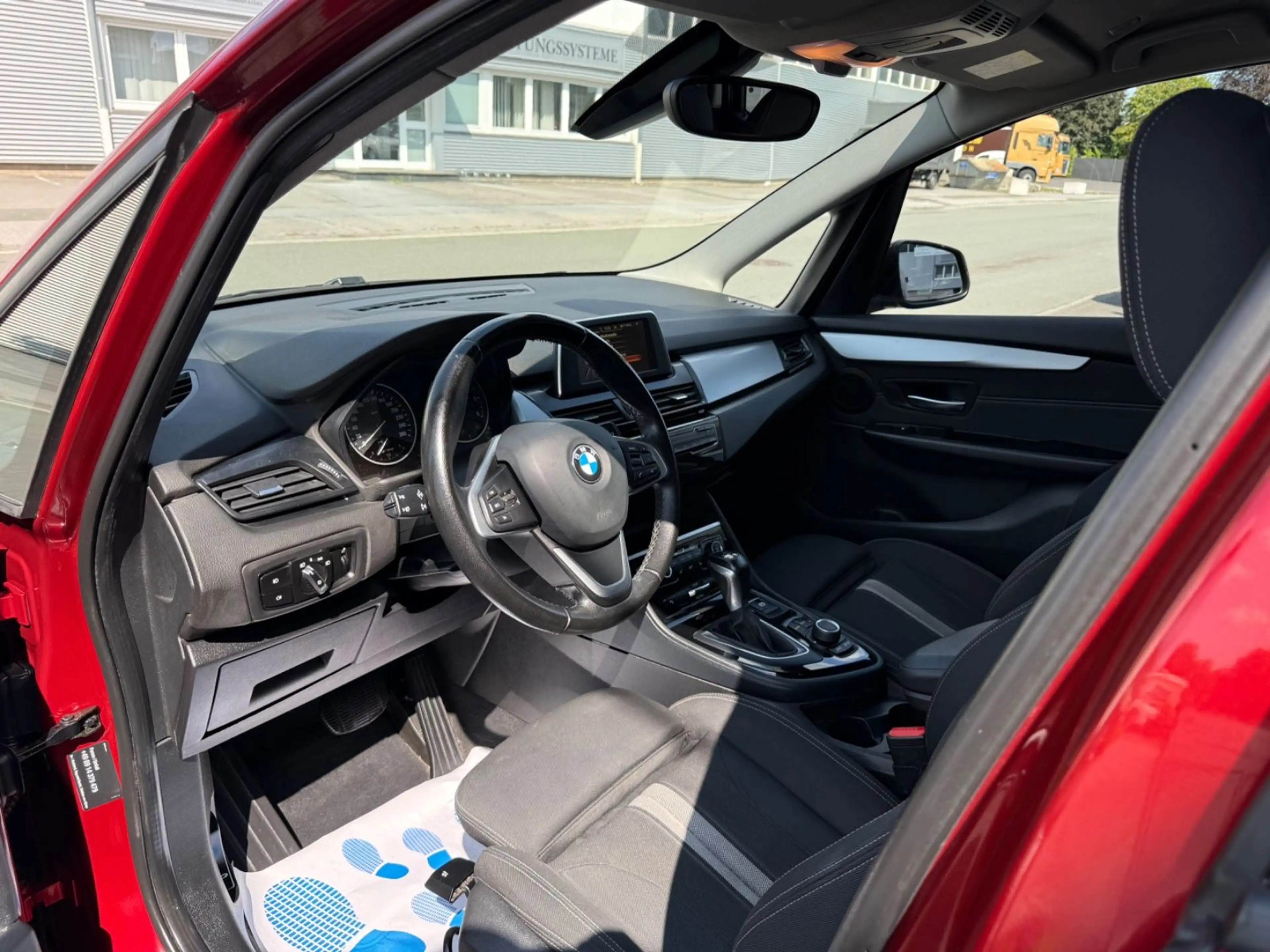BMW 216 d Gran Tourer Advantage*Scheckheft bei BMW — photo 12