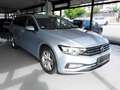 Volkswagen Passat Variant Business 4Motion Silber - thumbnail 3