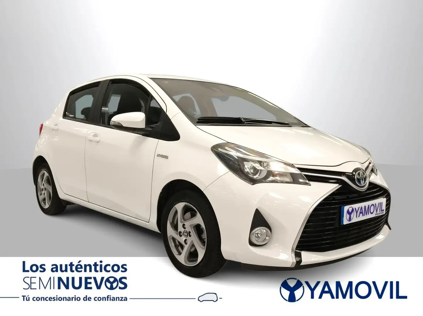 Toyota Yaris HSD 1.5 Active Biały - 2