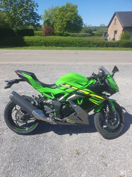 Kawasaki Ninja 125
