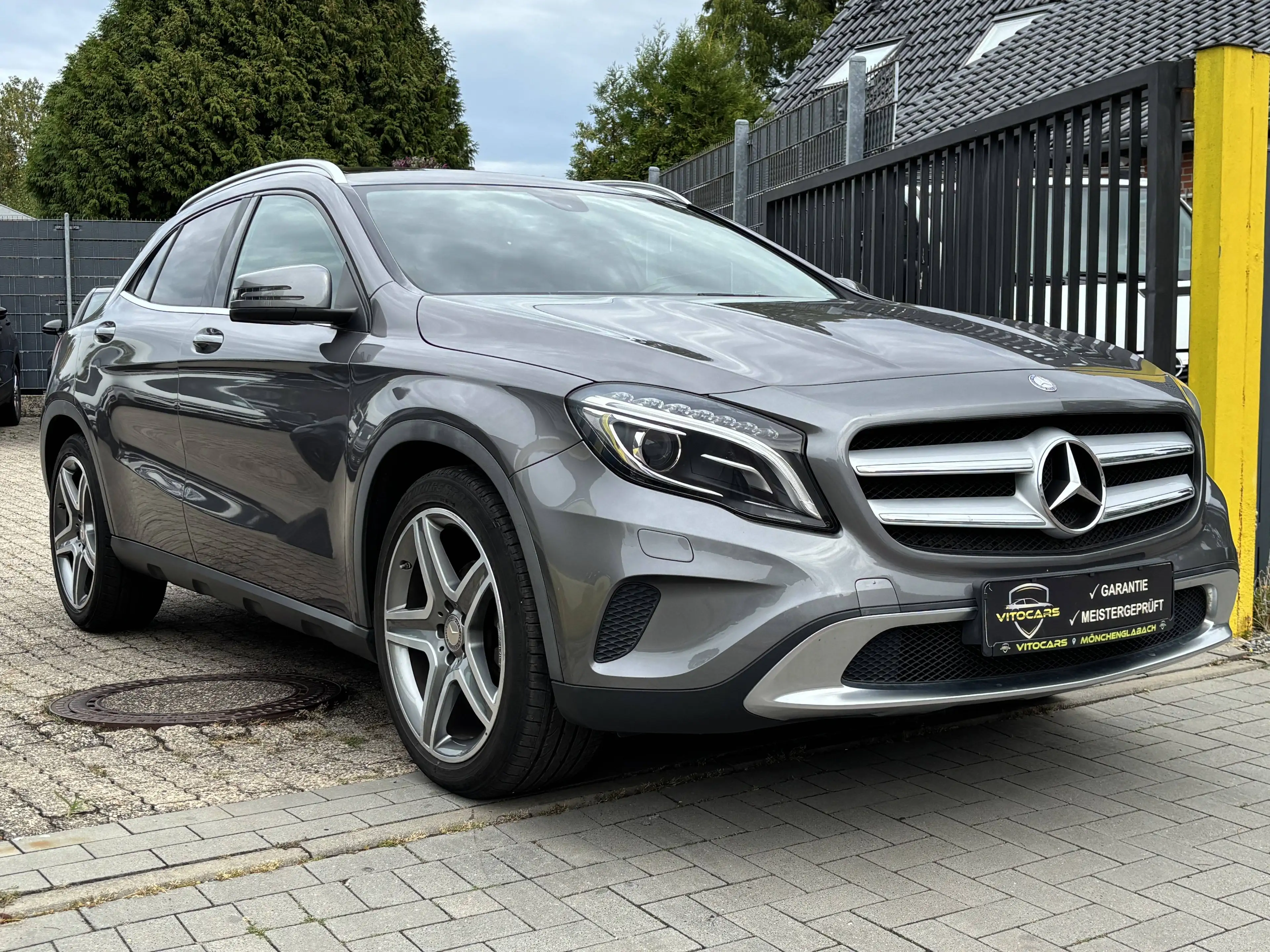 Mercedes-Benz GLA 200 GLA 200 | ab 4,99% | Garantie | 2. Hand — photo 4