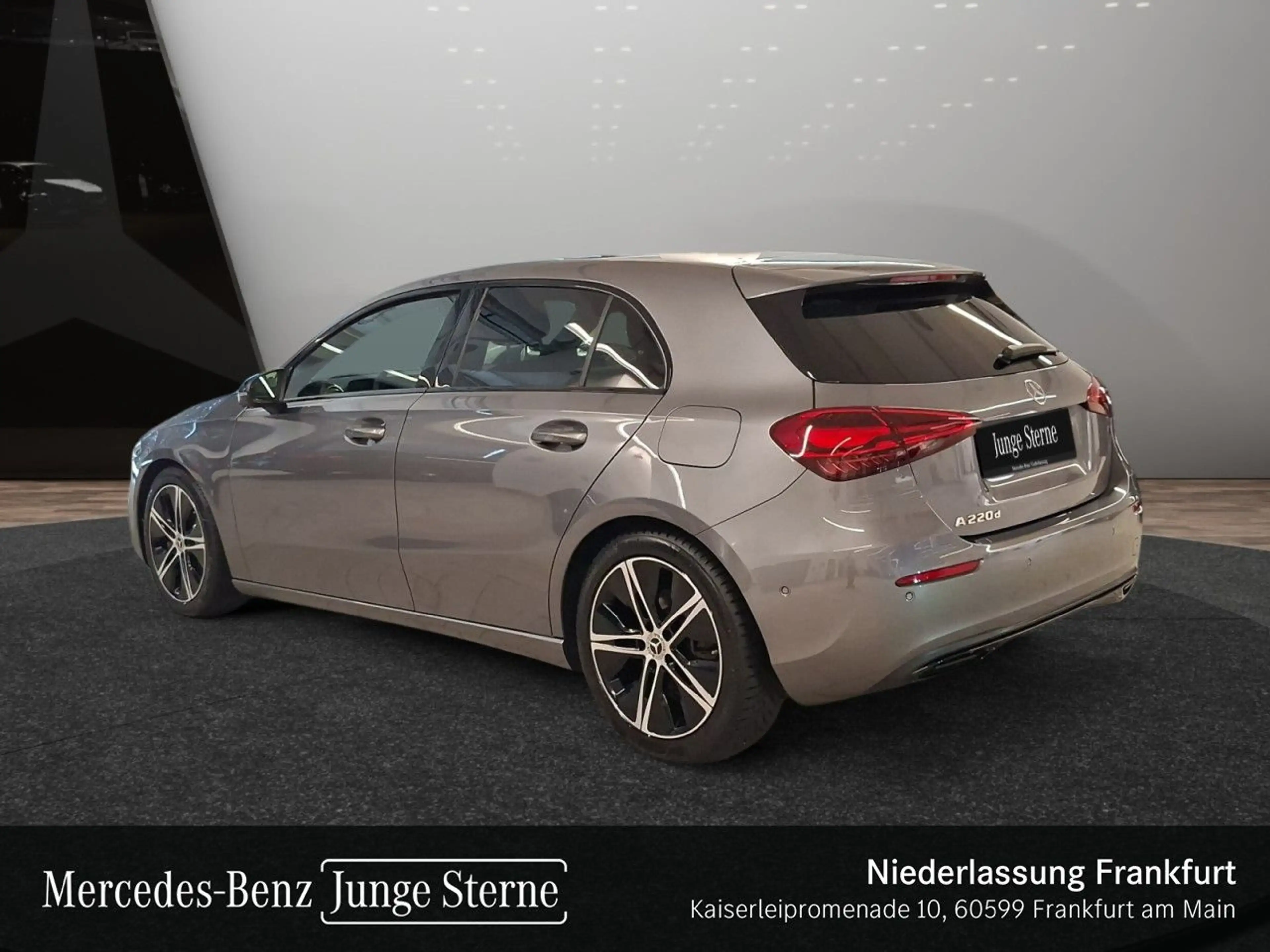 Mercedes-Benz A 220 d PROGRESSIVE+NIGHT+360°+MULTIBEAM+8G — photo 9