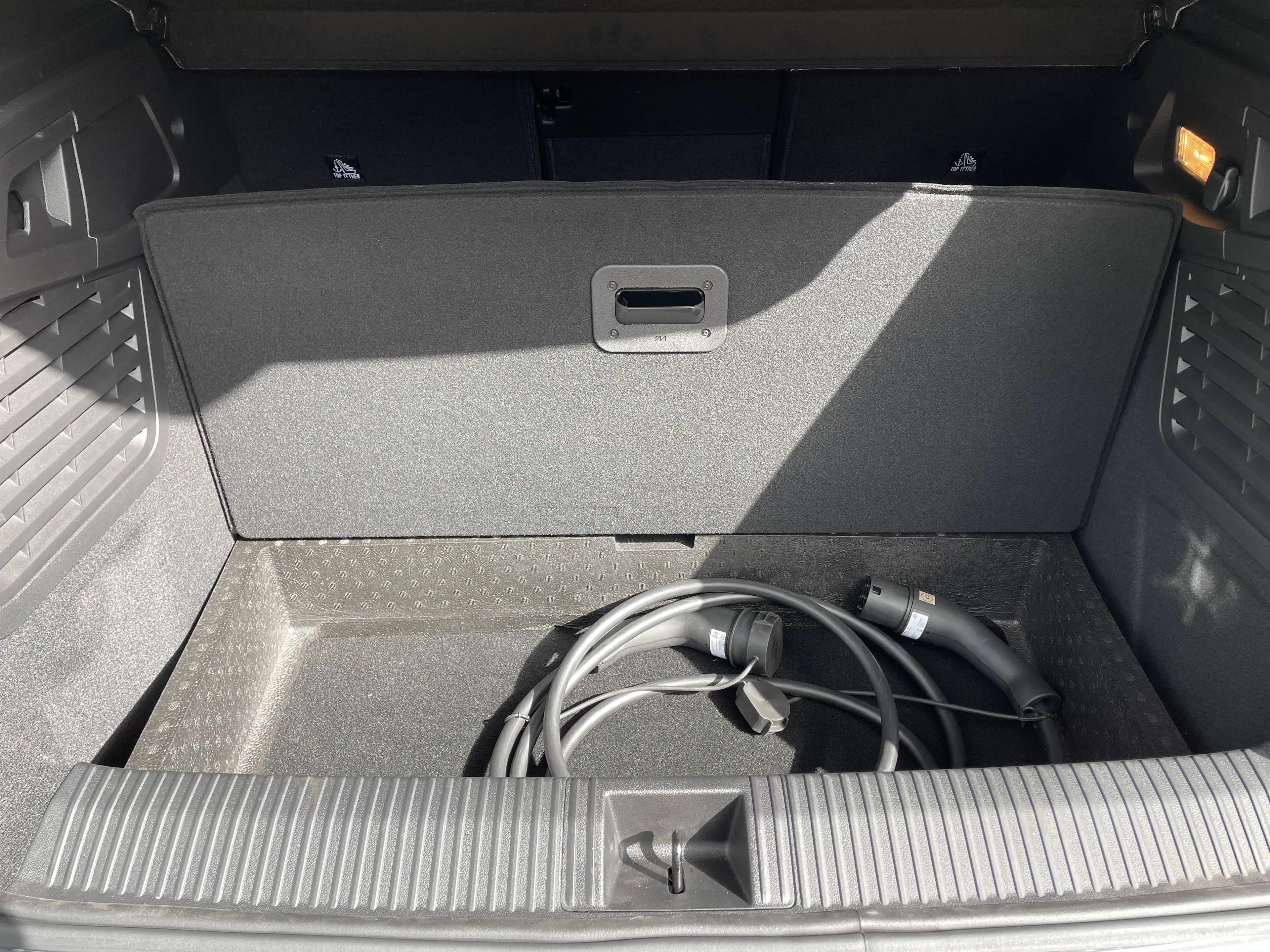 Renault Scenic E-TECH ESPRIT ALPINE 220 LONG RANGE — photo 6