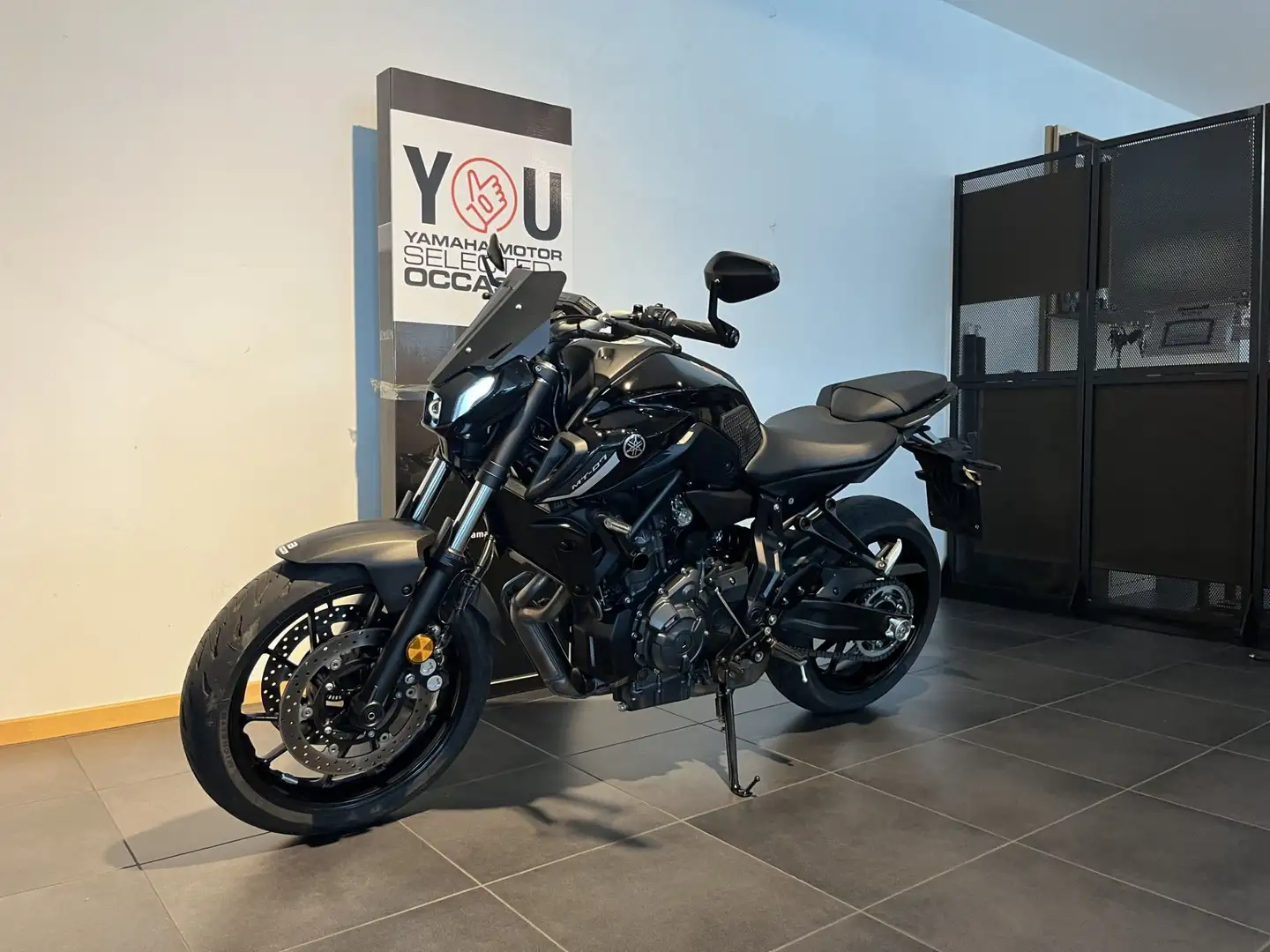 Yamaha MT-07 Pure - 2