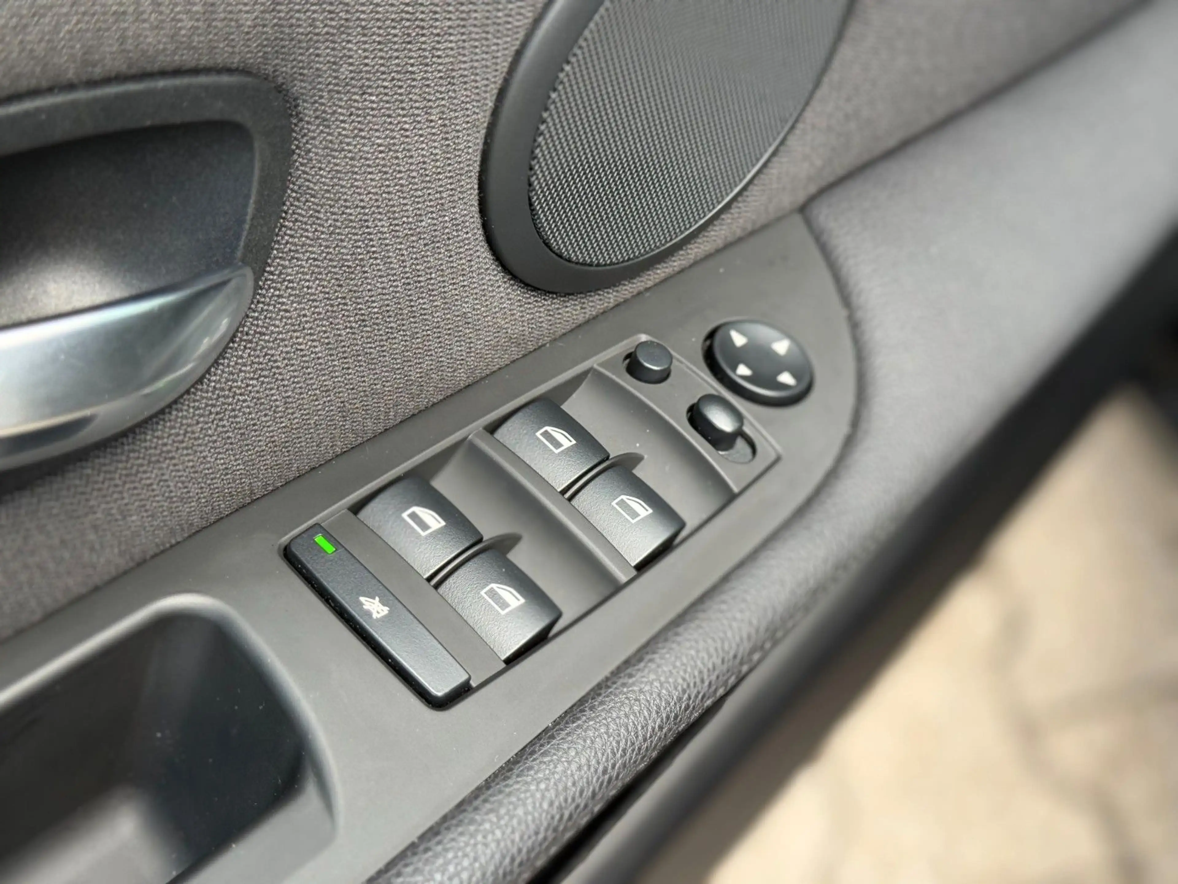 BMW 530 d*M57*2.Hand*Unfallfrei*Scheckheft*Ins Neu* — photo 15