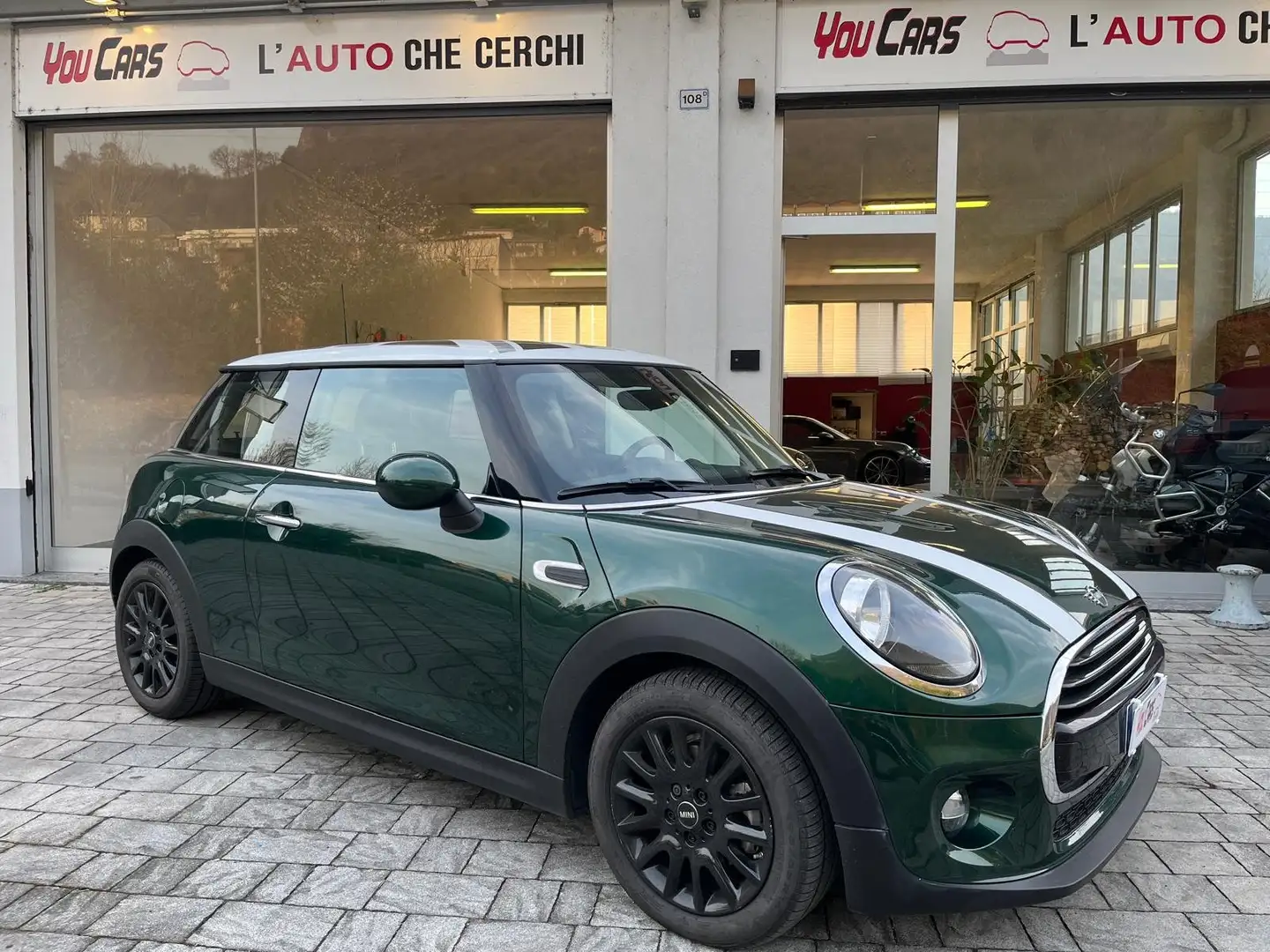MINI Cooper D Mini 3p 1.5 Cooper D auto  NEOPATENTATI DA VEDERE Verde - 1