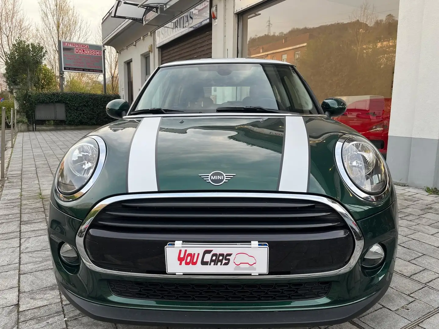 MINI Cooper D Mini 3p 1.5 Cooper D auto  NEOPATENTATI DA VEDERE Verde - 2