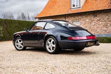 - 911 CARRERA 4 / COUPE / MANUAL/ MATCHING NUMBERS