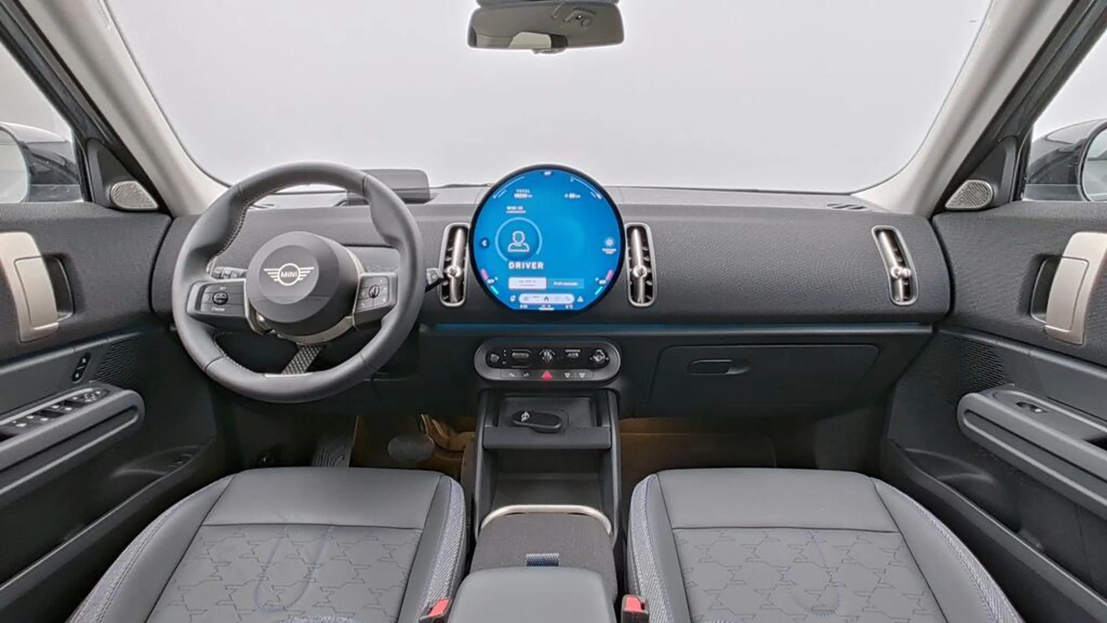 MINI Countryman C Classic Trim — photo 13