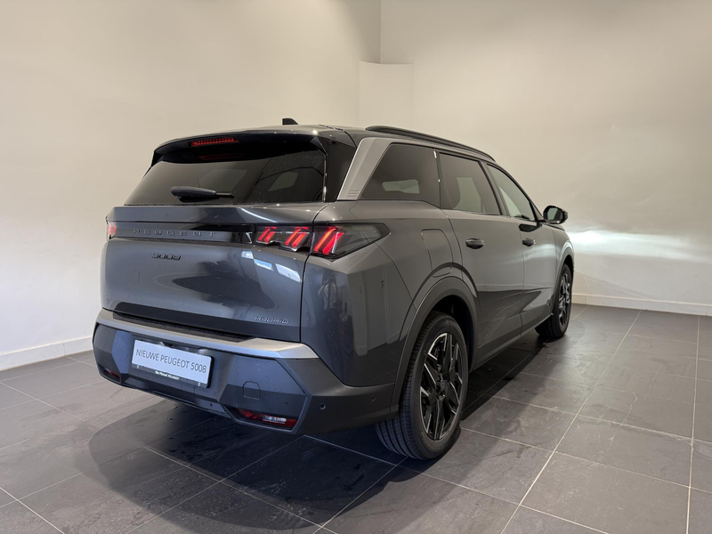 Peugeot 5008 Allure Plug-in HYbrid 195 e-DCS7 | Apple CarPlay & — photo 5