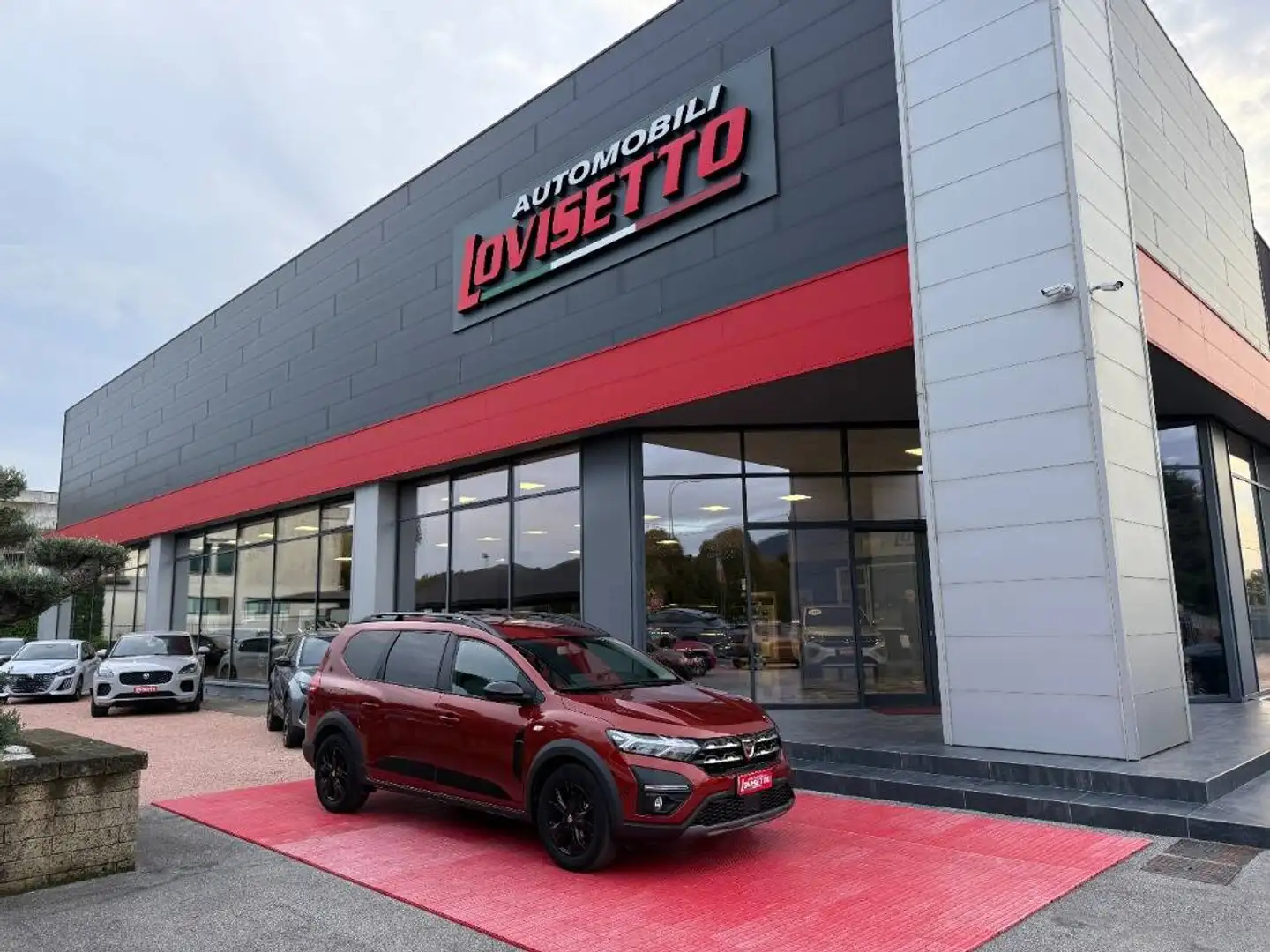 Dacia Jogger 1.0 tce Extreme UP Gpl 100cv Rosso - 1