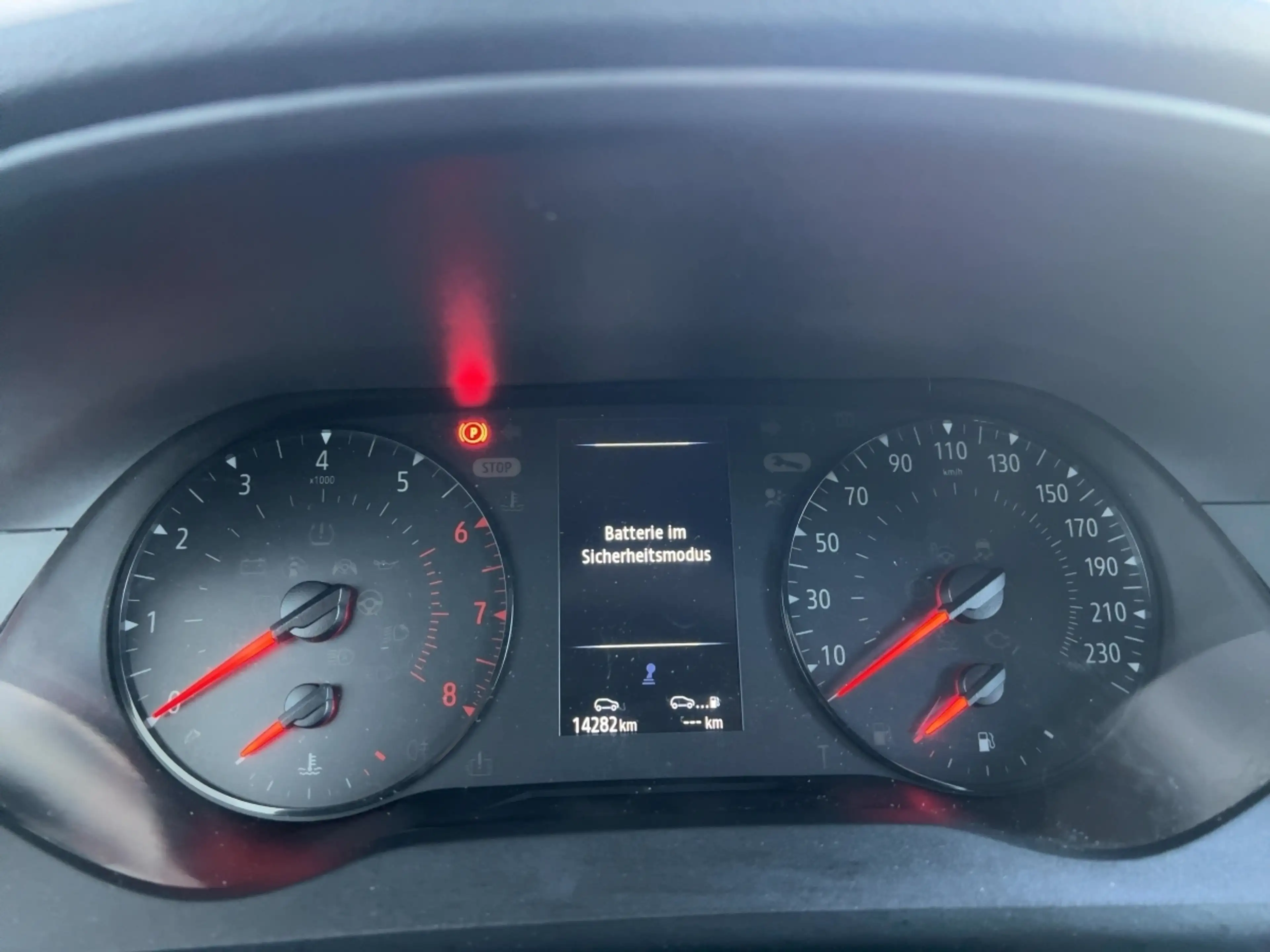 Renault Kangoo PKW EQUILIBRE  Apple CarPlay PDC BT — photo 13