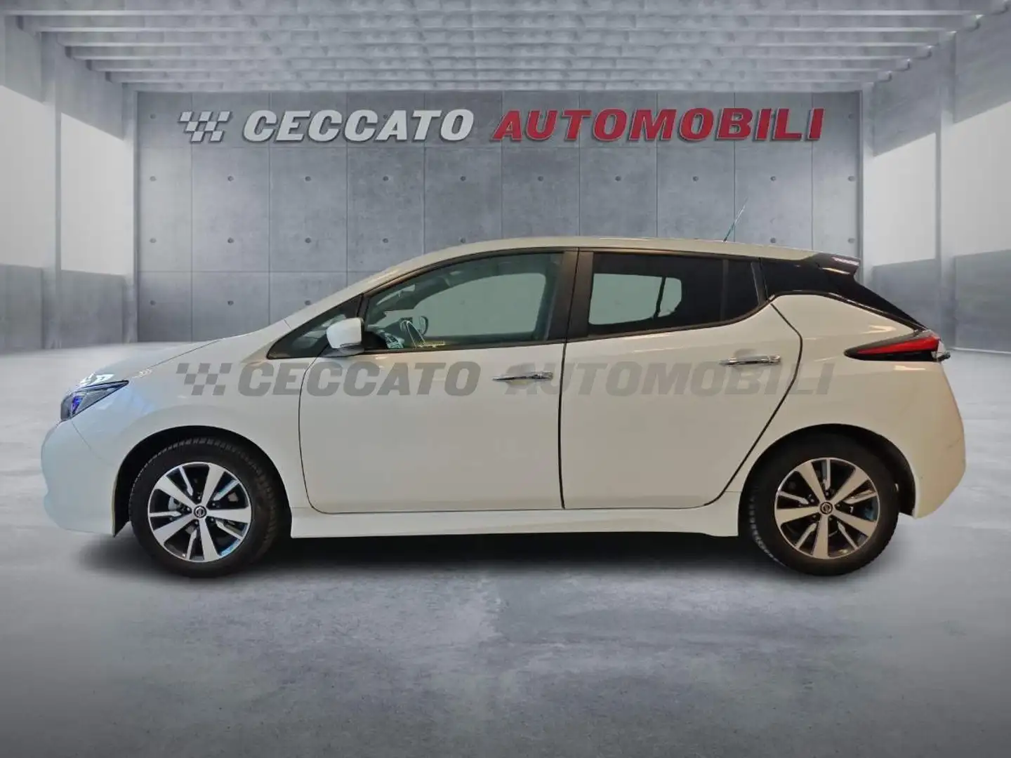 Nissan Leaf Leaf Acenta 40kWh 150cv my19 Blanco - 2