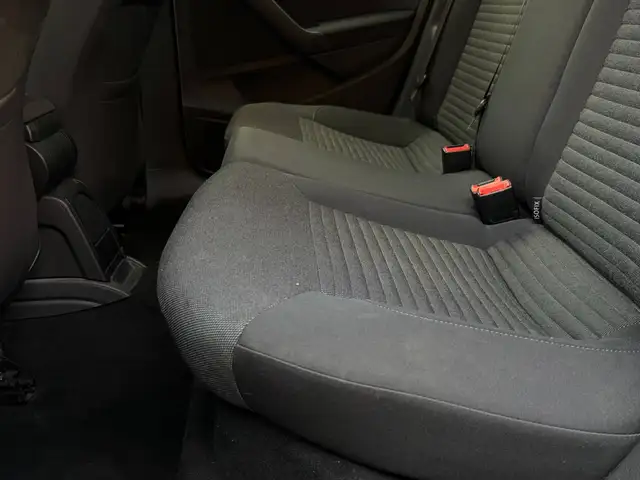 Volkswagen Polo view 7