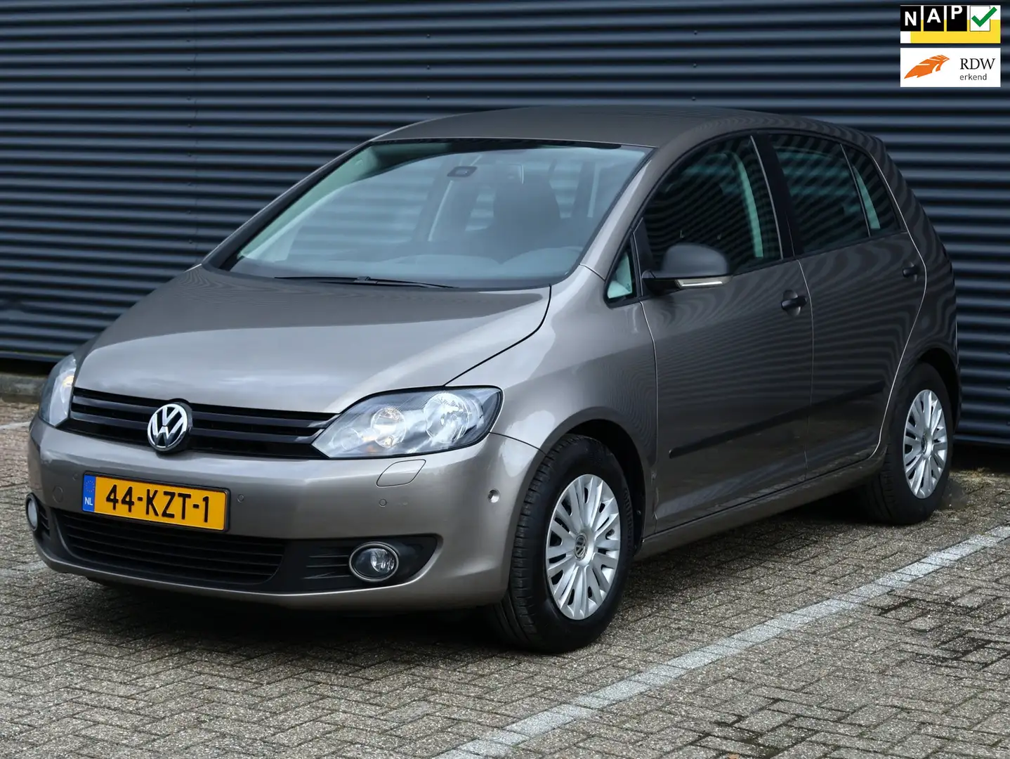 Volkswagen Golf Plus 1.4 TSI|Autopark|Carplay|Camera|Trekhaak|Cruise|De Marrón - 1