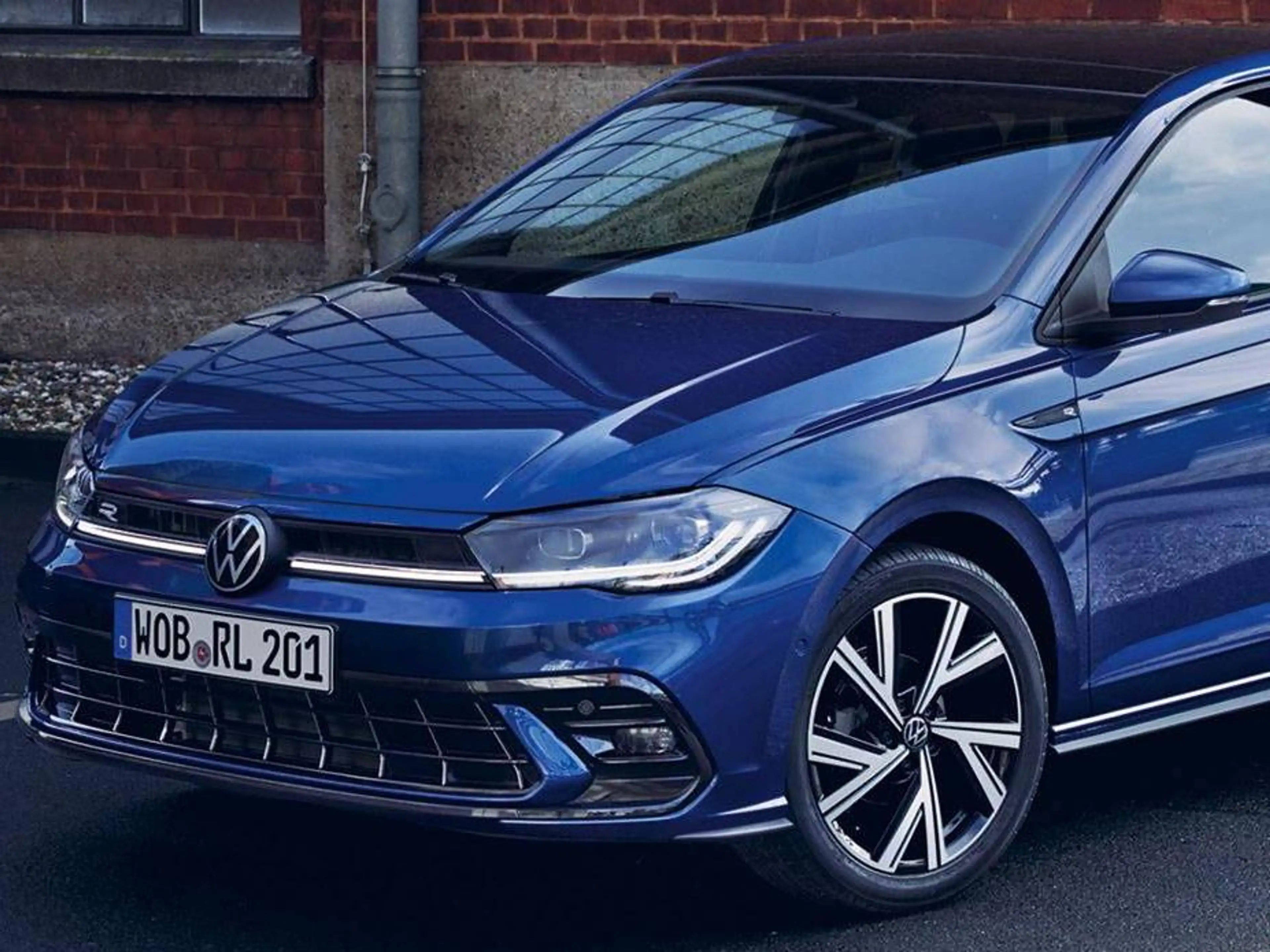 Volkswagen Passat Variant 2.0 TDI Variant DSG/AHK/Standhzg/Navi Pro/DCC Pro/2x R-Line — photo 9