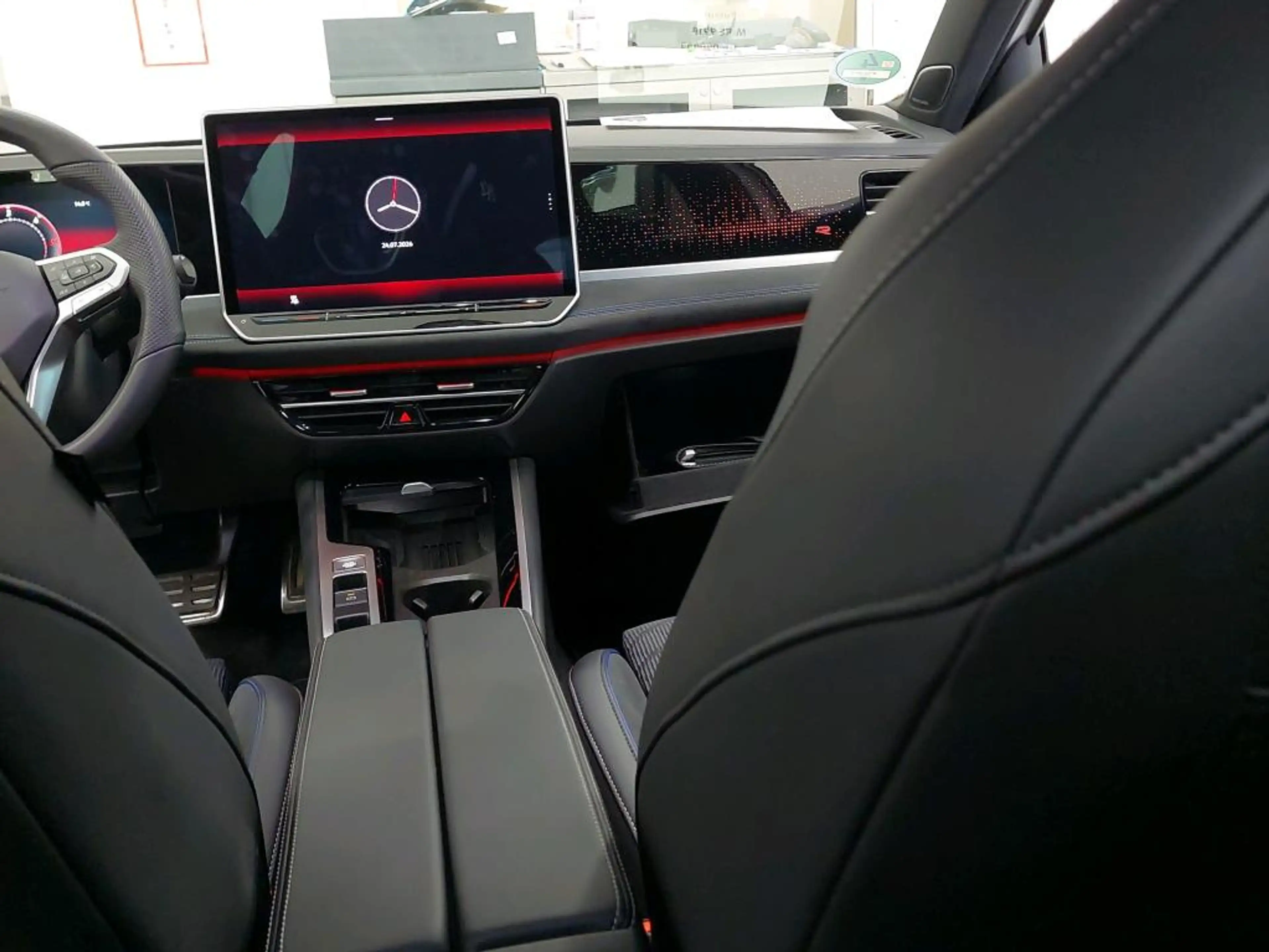 Volkswagen Passat Variant 2.0 TDI Variant DSG/AHK/Standhzg/Navi Pro/DCC Pro/2x R-Line — photo 6