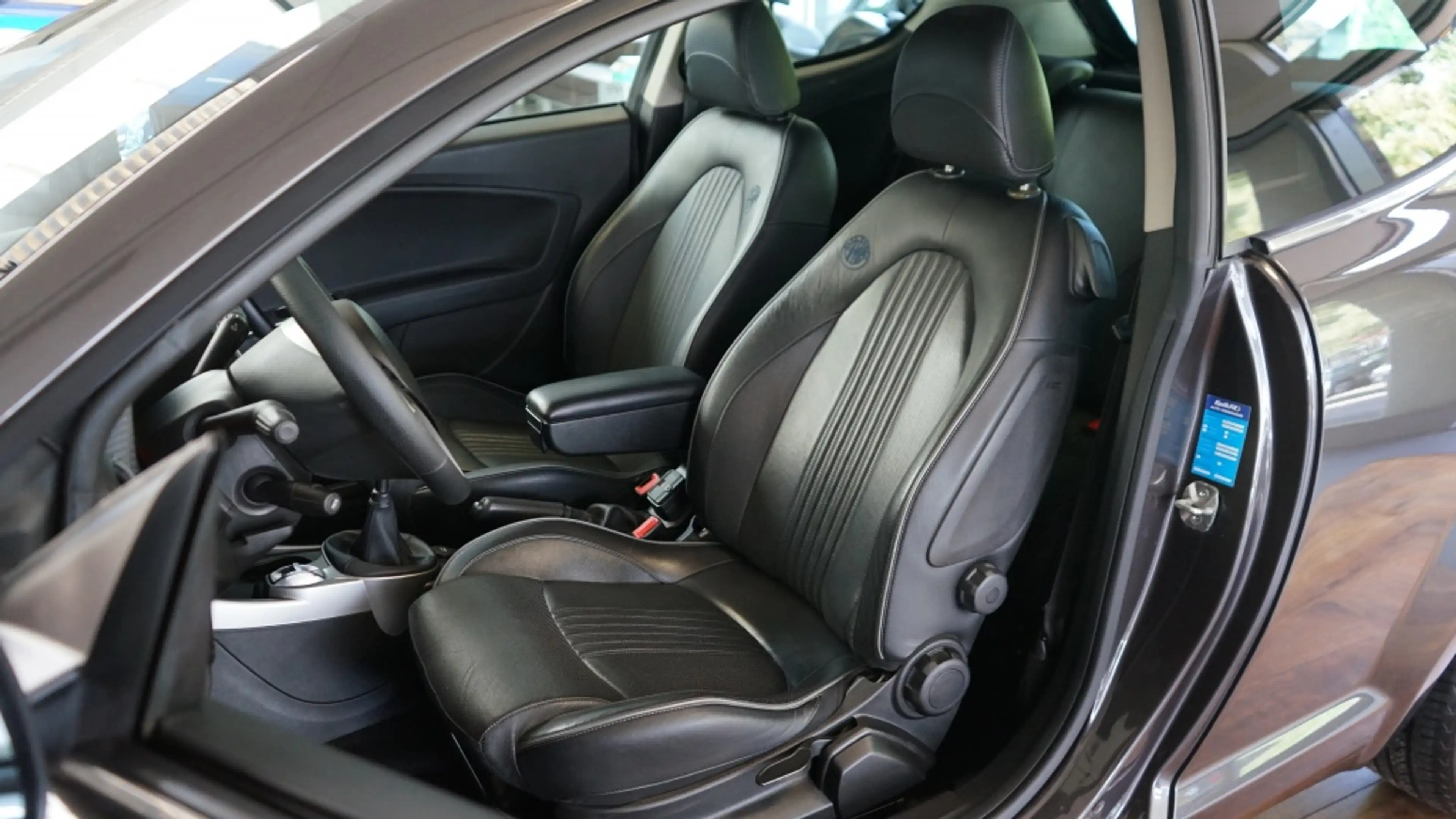 Alfa Romeo MiTo 0.9 T. Air Esclusivo — photo 15