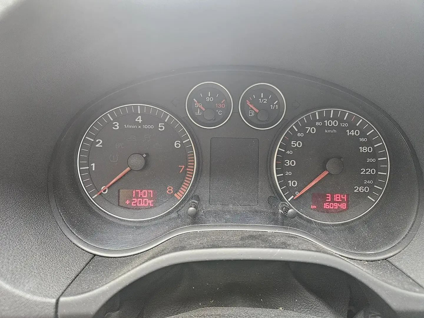 Audi A3 A3 Sportback 1.6 Sportback Ambition Grau - 2