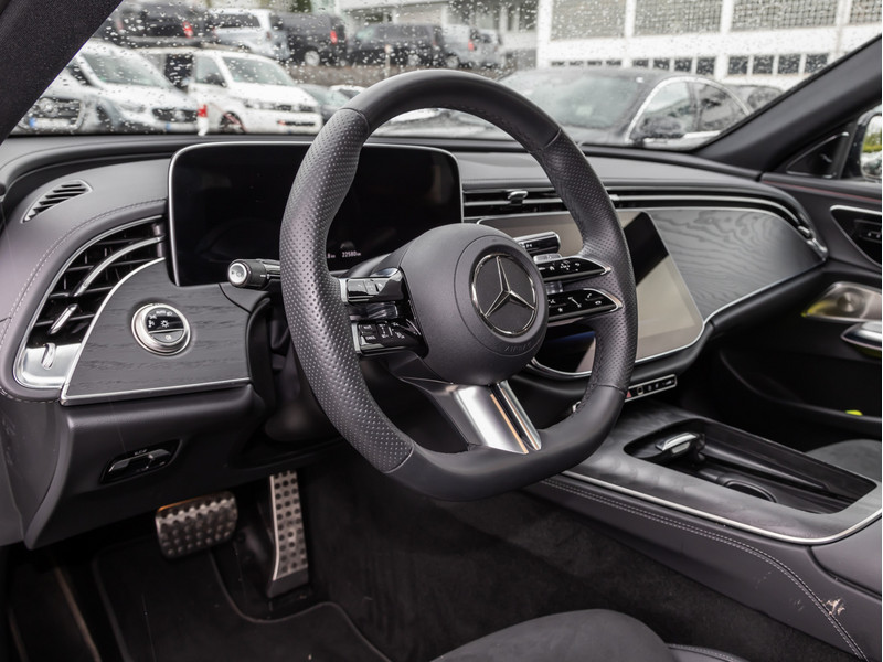 Mercedes-Benz E 220 d Limousine AMG-Sport+Burm+Pano+Digital — photo 11