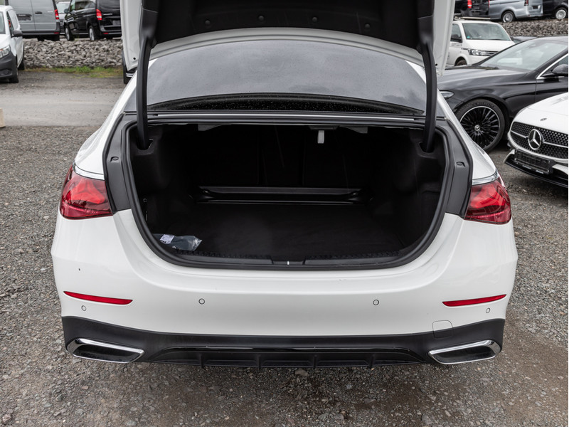 Mercedes-Benz E 220 d Limousine AMG-Sport+Burm+Pano+Digital — photo 6