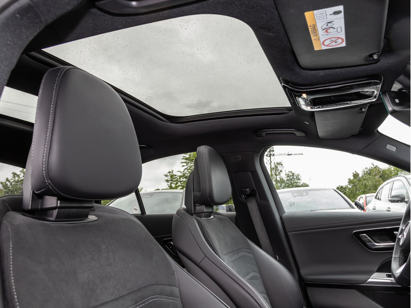 Mercedes-Benz E 220 d Limousine AMG-Sport+Burm+Pano+Digital — photo 10