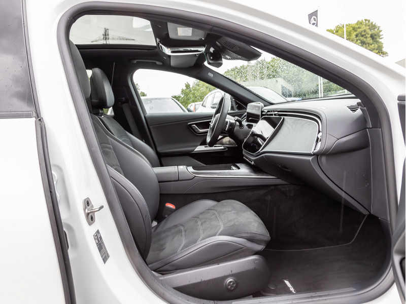 Mercedes-Benz E 220 d Limousine AMG-Sport+Burm+Pano+Digital — photo 8