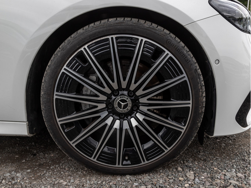 Mercedes-Benz E 220 d Limousine AMG-Sport+Burm+Pano+Digital — photo 7