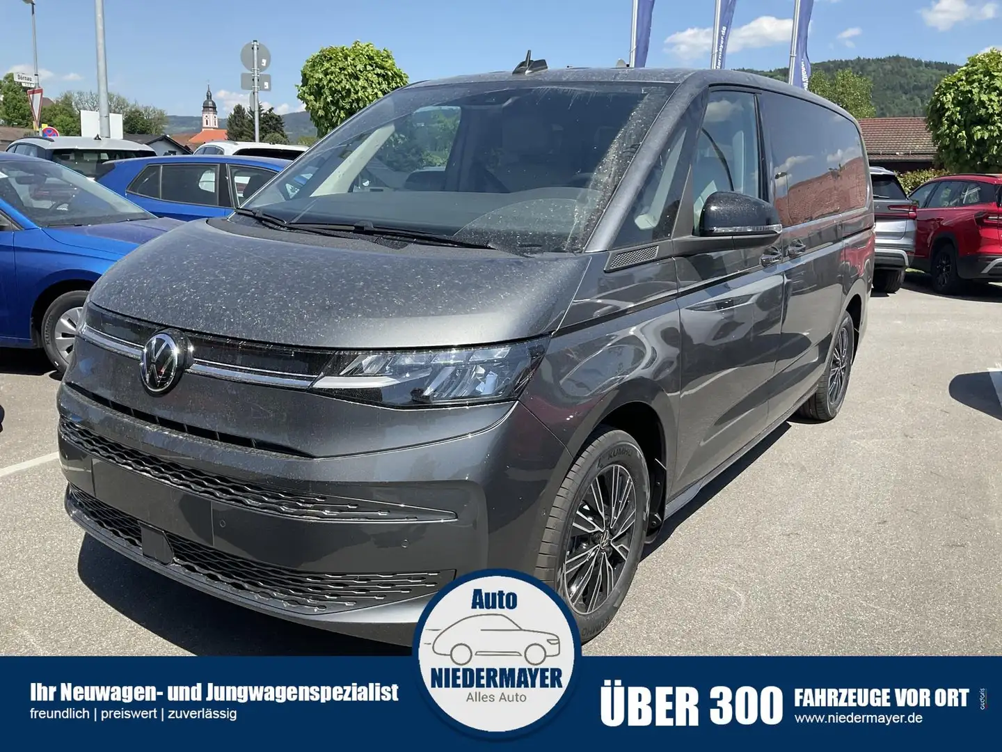 Volkswagen T7 Multivan TDI DSG lang Life, Teilleder, AHK, Navi, easyOpen, Сірий - 1