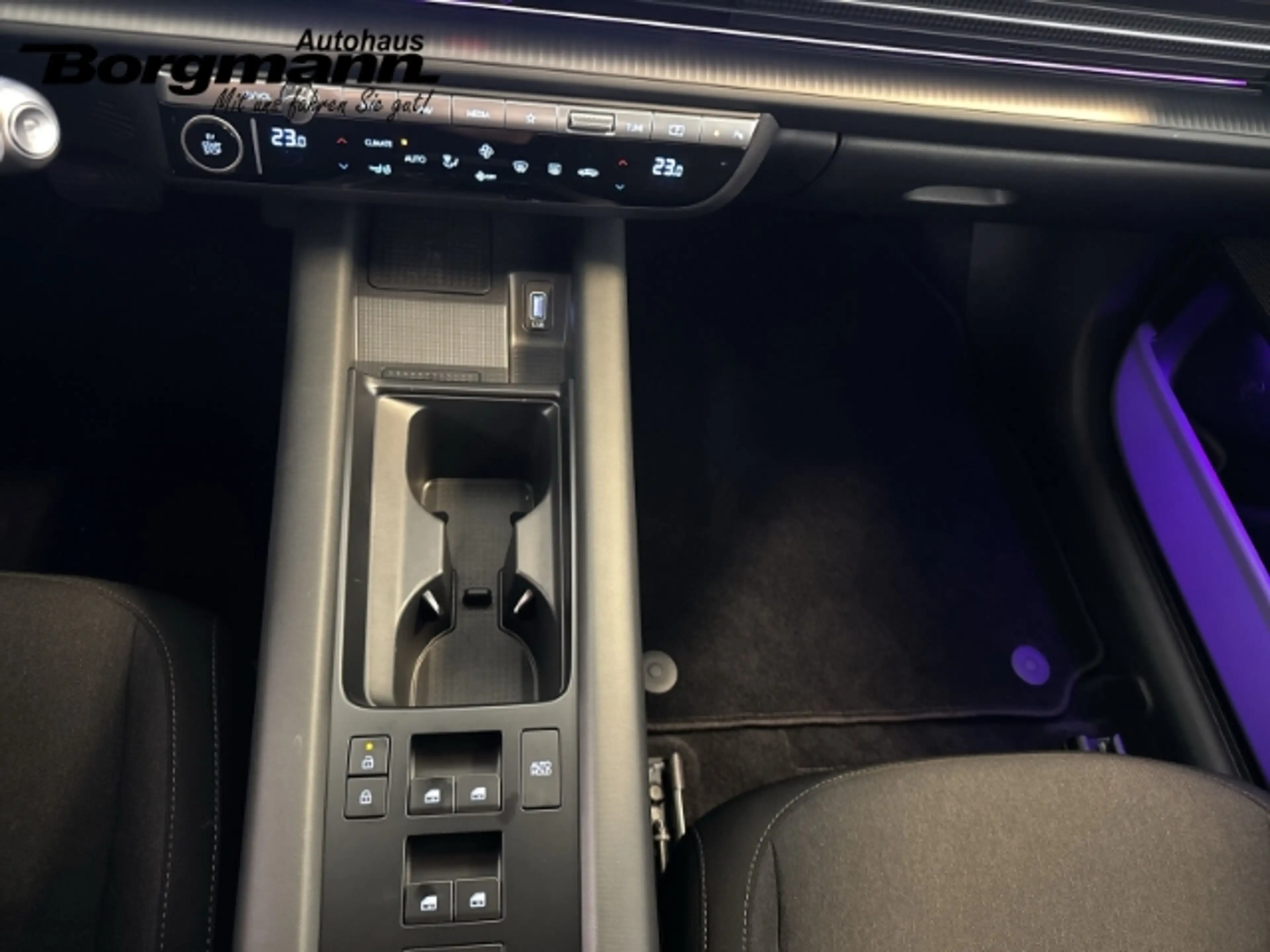 Hyundai IONIQ 6 TECHNIQ-Paket 77,4kWh -SHZ - MatrixLED - Rückfahrk — photo 15