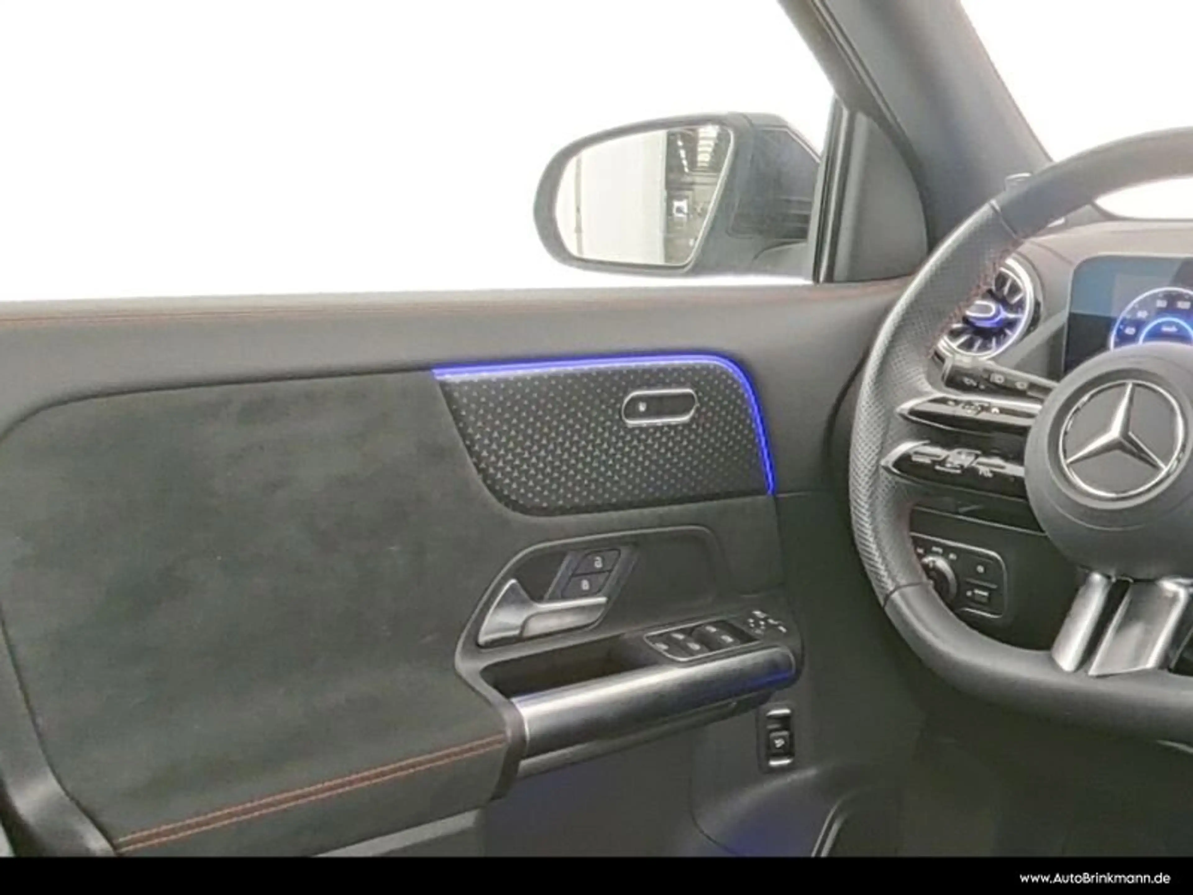 Mercedes-Benz EQA 250 EQA 250+ AMG-LINE/KAMERA/NAVI/MBUX AMG Line LED — photo 9