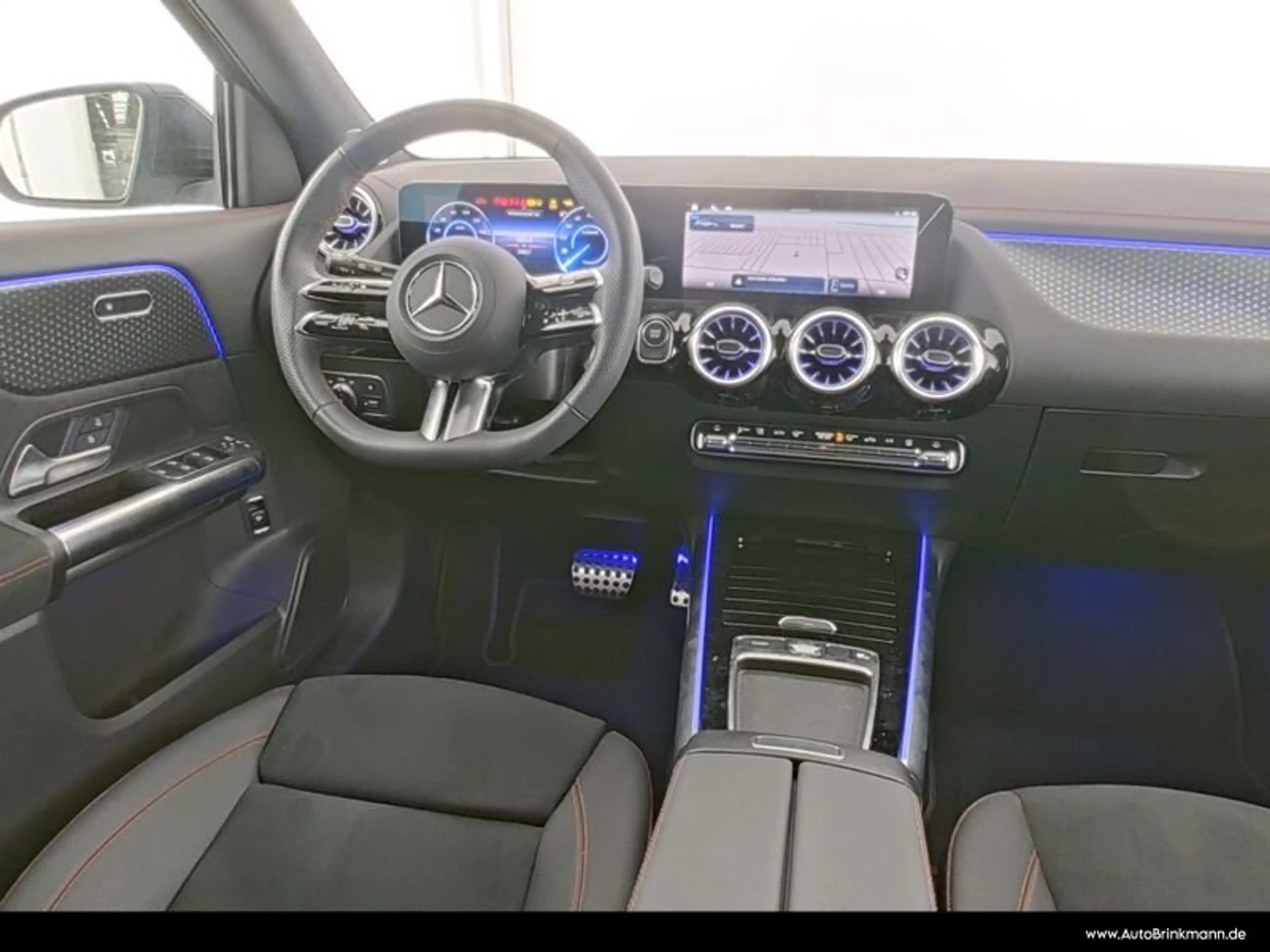Mercedes-Benz EQA 250 EQA 250+ AMG-LINE/KAMERA/NAVI/MBUX AMG Line LED — photo 6