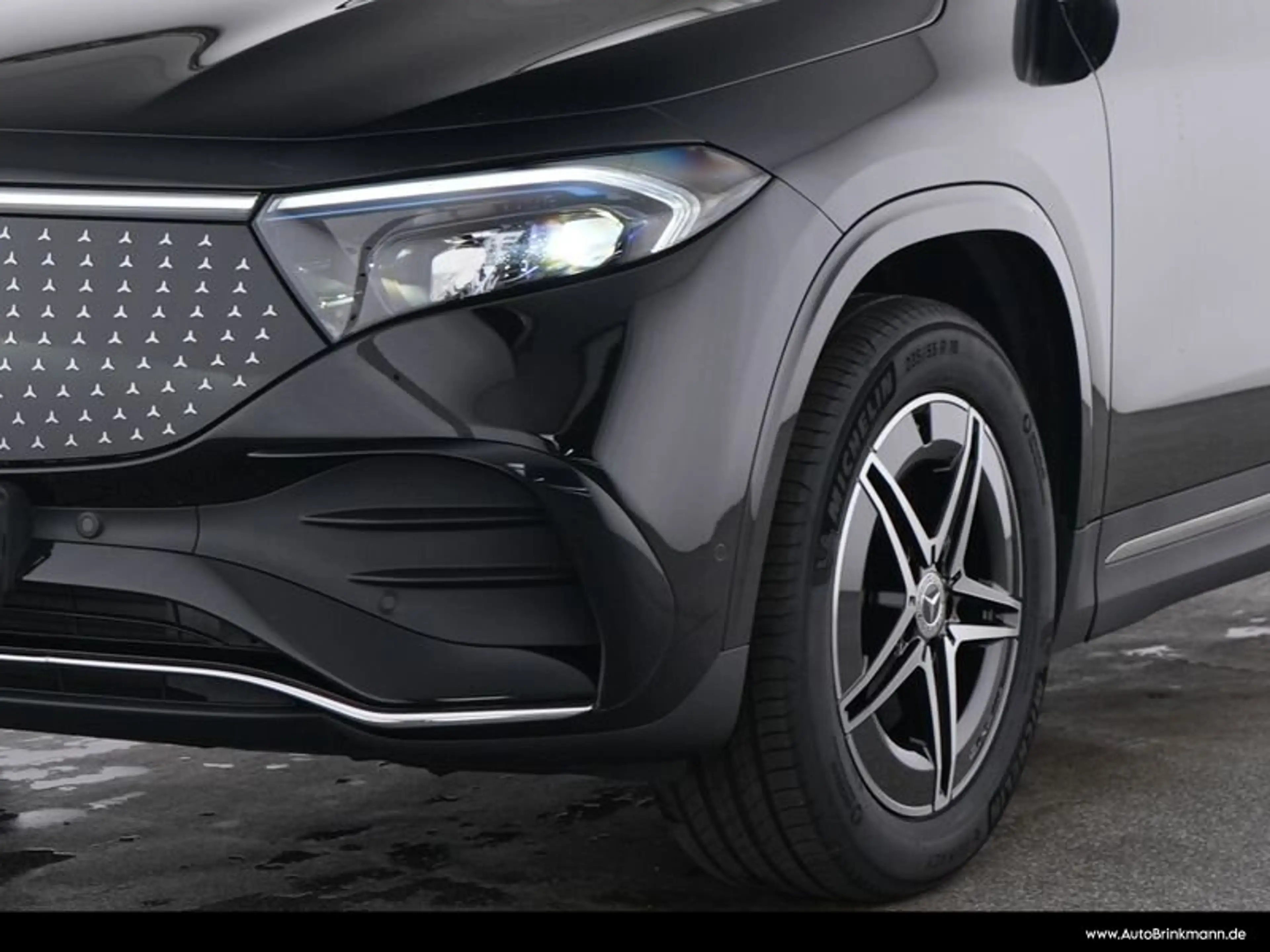 Mercedes-Benz EQA 250 EQA 250+ AMG-LINE/KAMERA/NAVI/MBUX AMG Line LED — photo 3