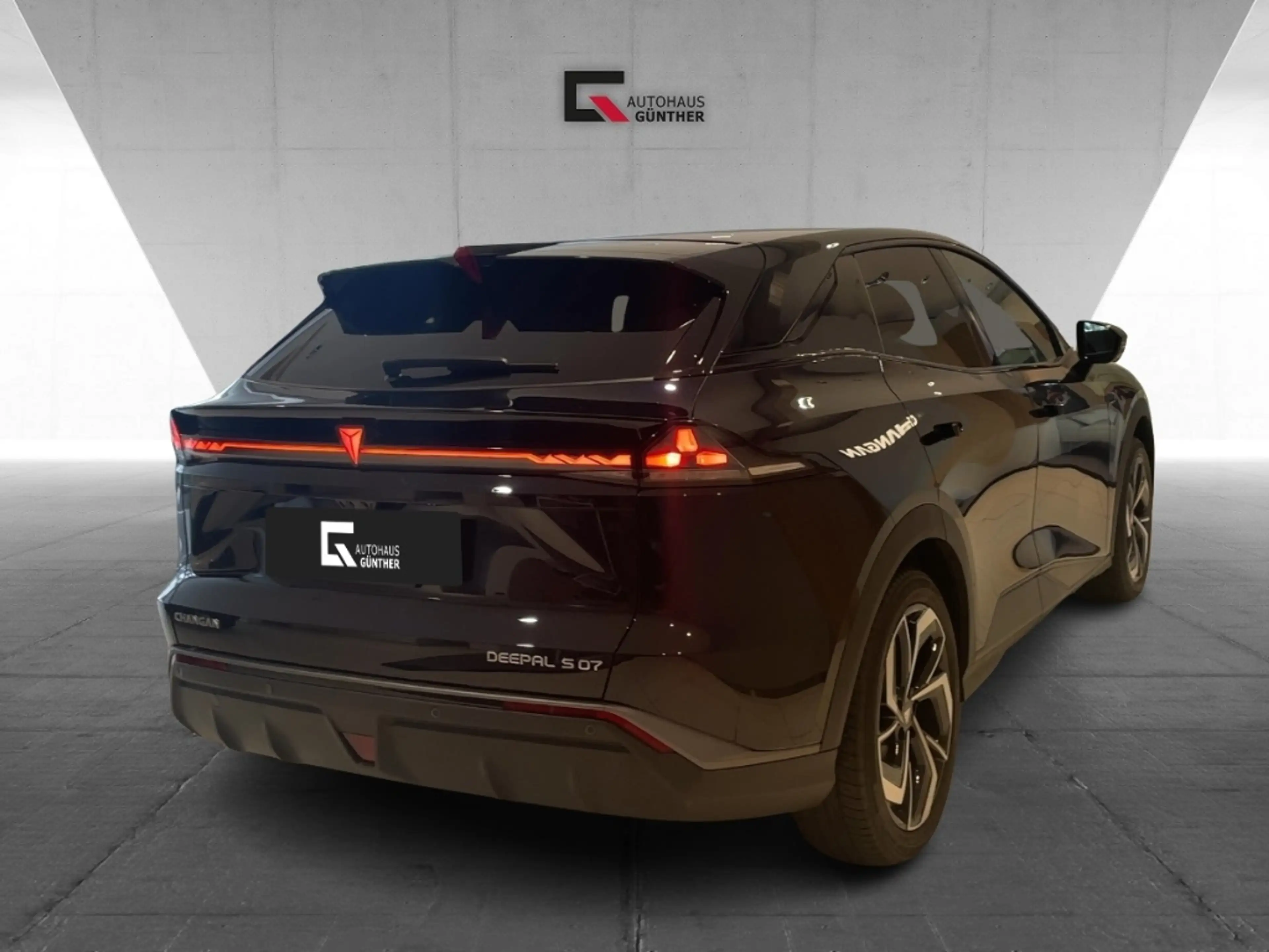 Changan Deepal S07 EV 79,97kWh RWD 360Grad/20Zoll/AHK/Panorama — photo 4