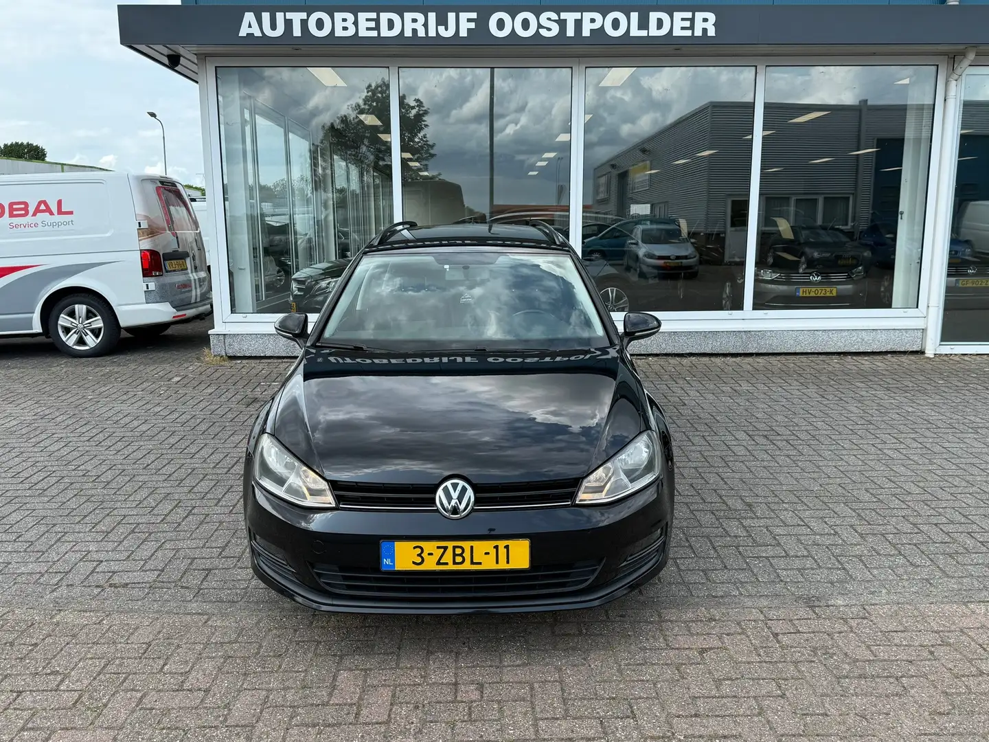 Volkswagen Golf Variant 1.2 TSI Trend Edition Noir - 2