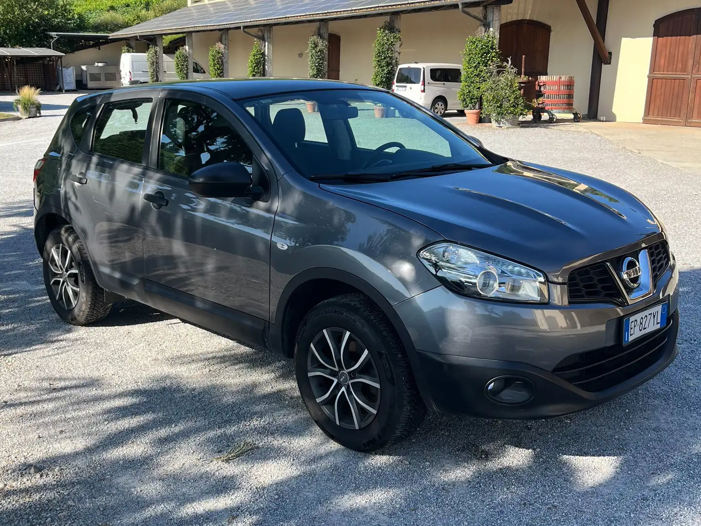 Nissan Qashqai Qashqai 1.6 bi fuel Grigio - 2